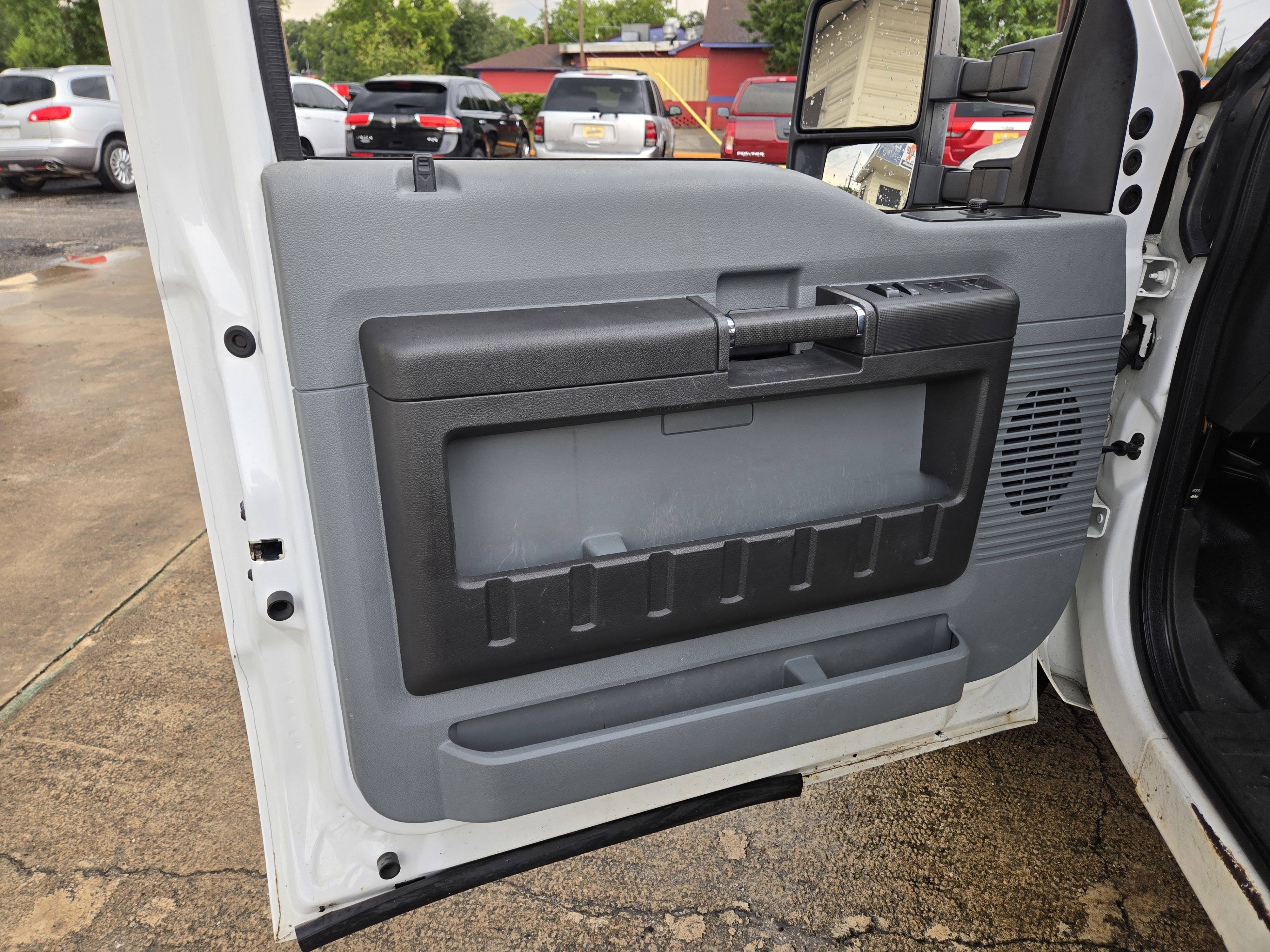 2015 Ford F-250 Super Duty XL - Photo 10