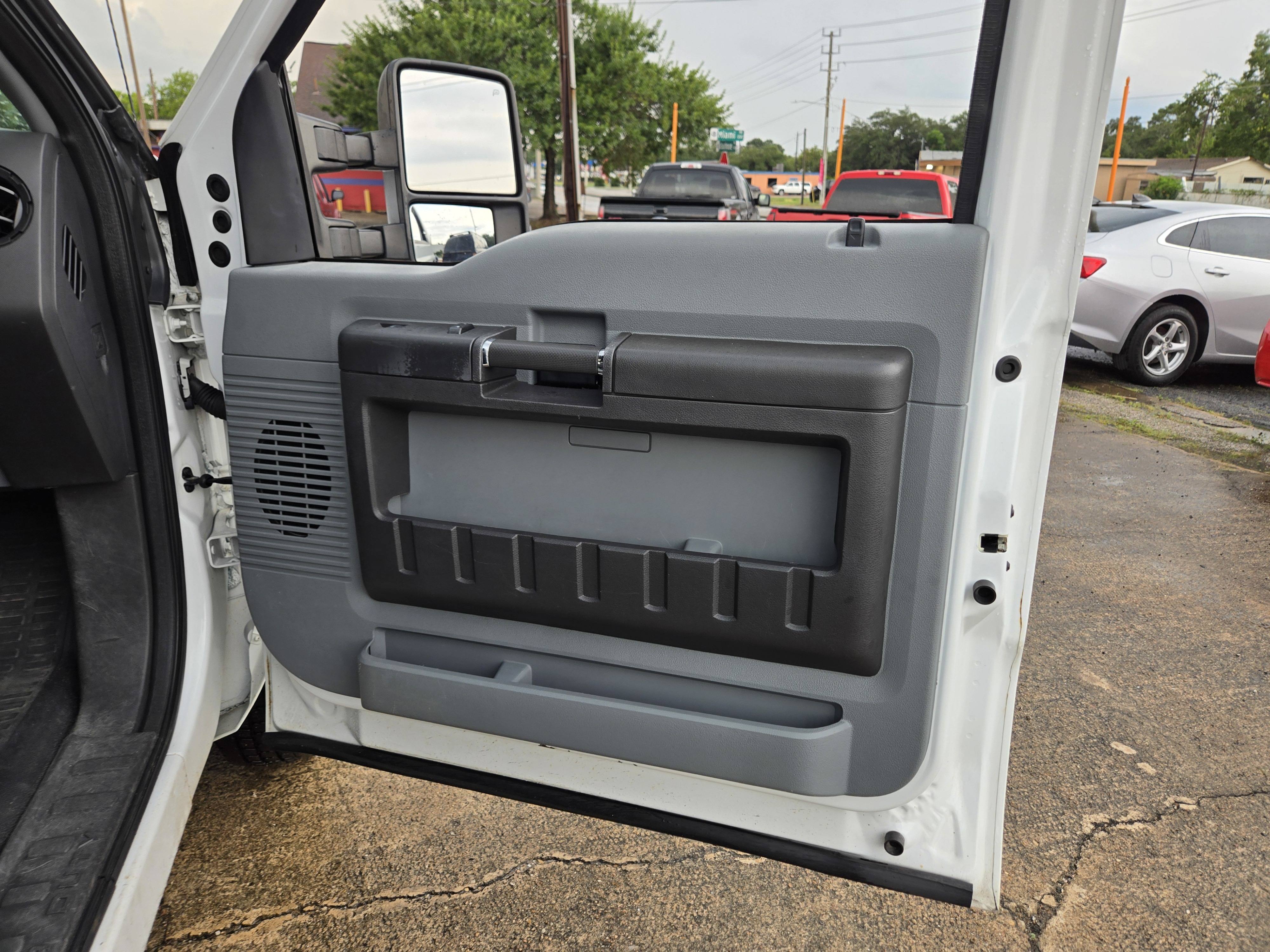 2015 Ford F-250 Super Duty XL - Photo 18