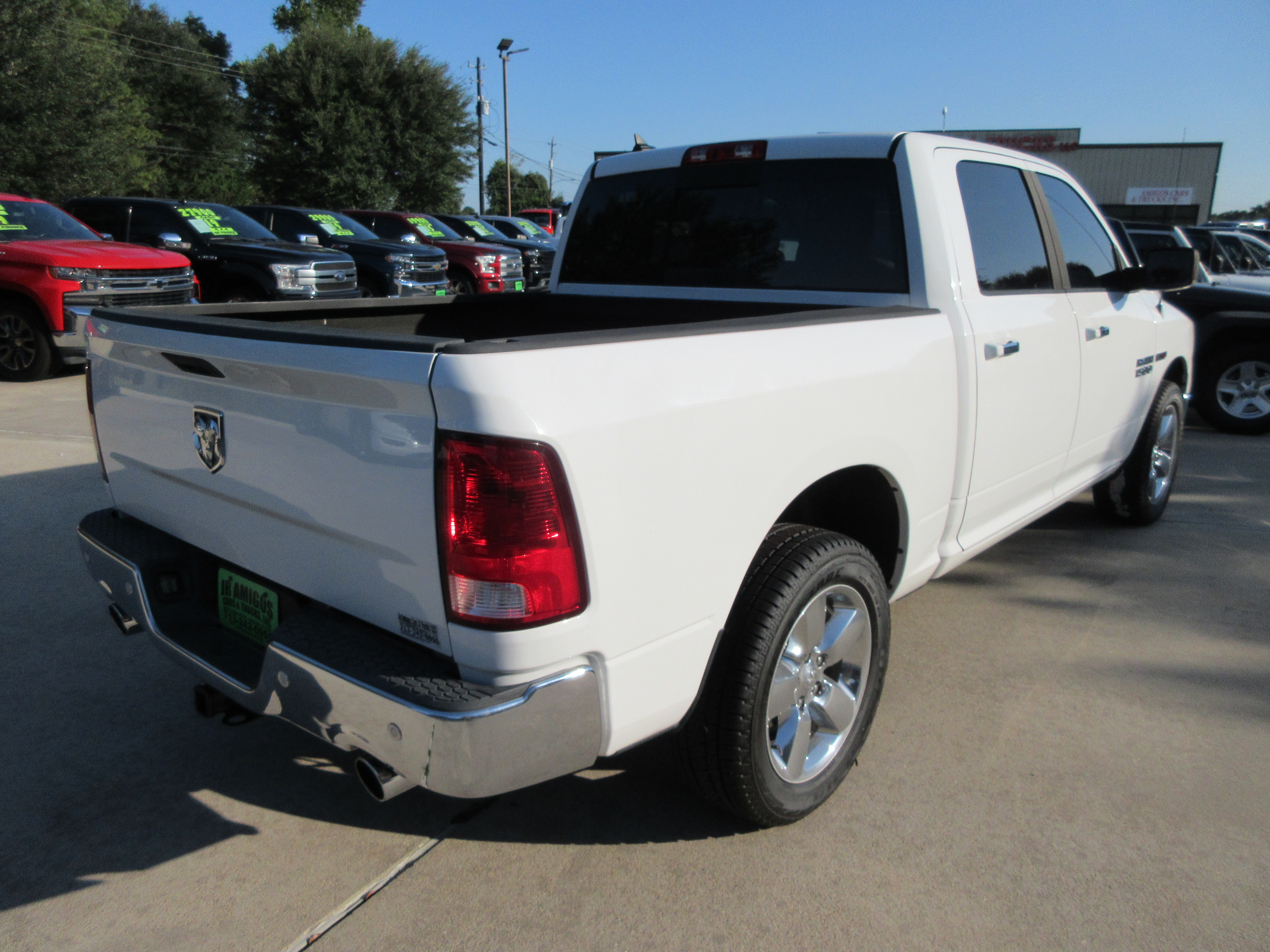 2015 RAM Ram 1500 Pickup SLT - Photo 11
