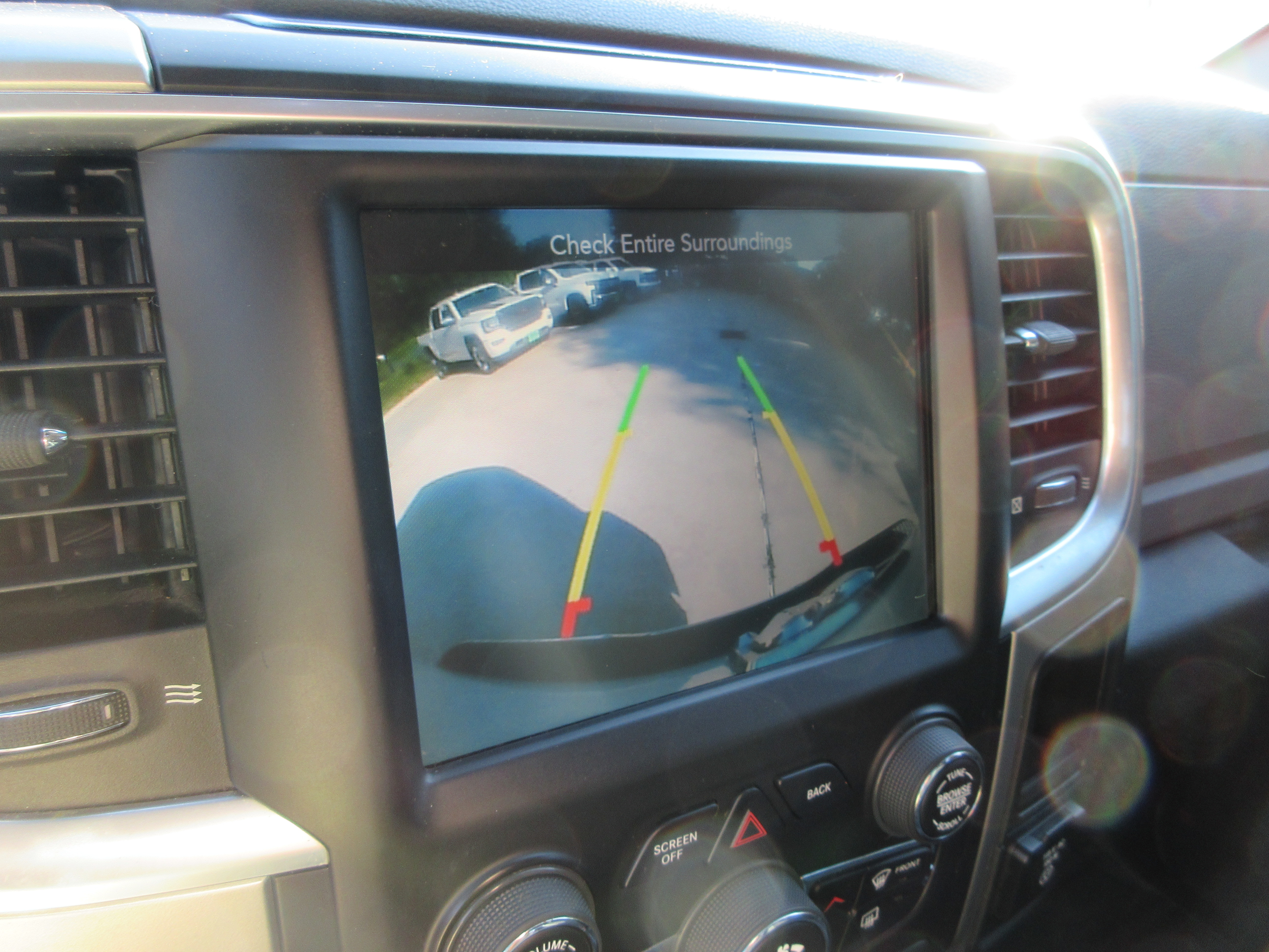 2015 RAM Ram 1500 Pickup SLT - Photo 21
