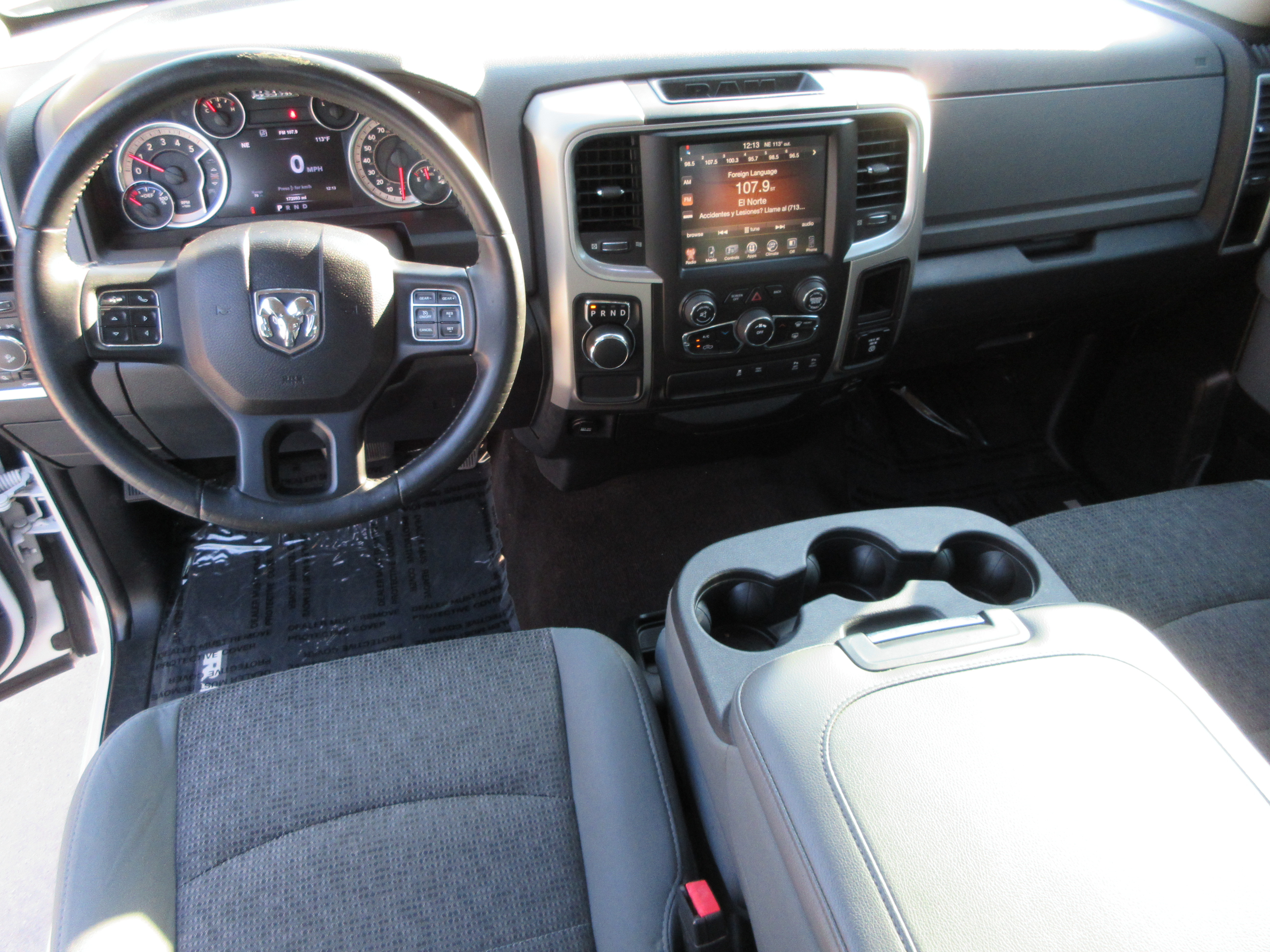 2015 RAM Ram 1500 Pickup SLT - Photo 25