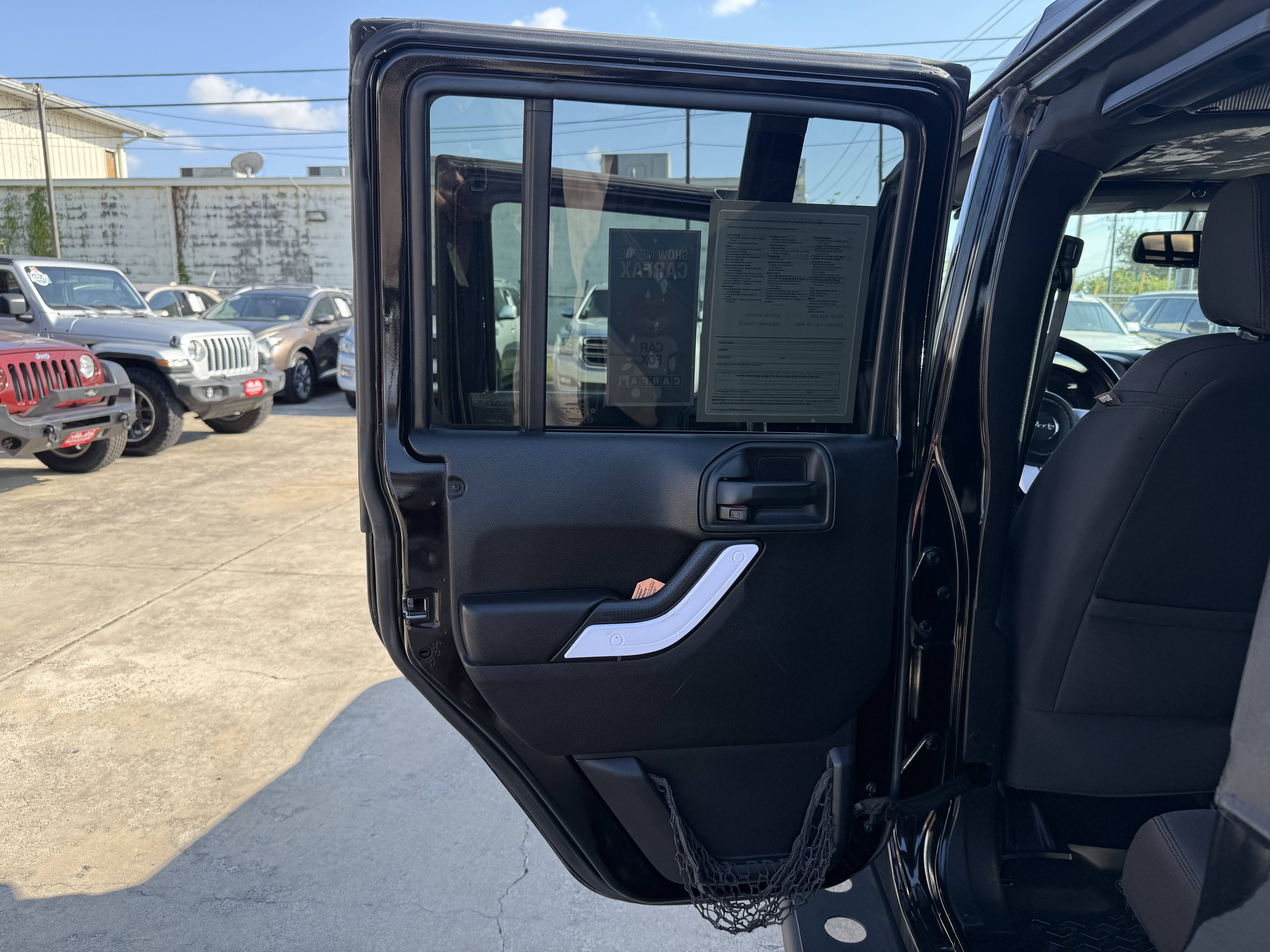 2016 Jeep Wrangler Unlimited Sport S - Photo 11