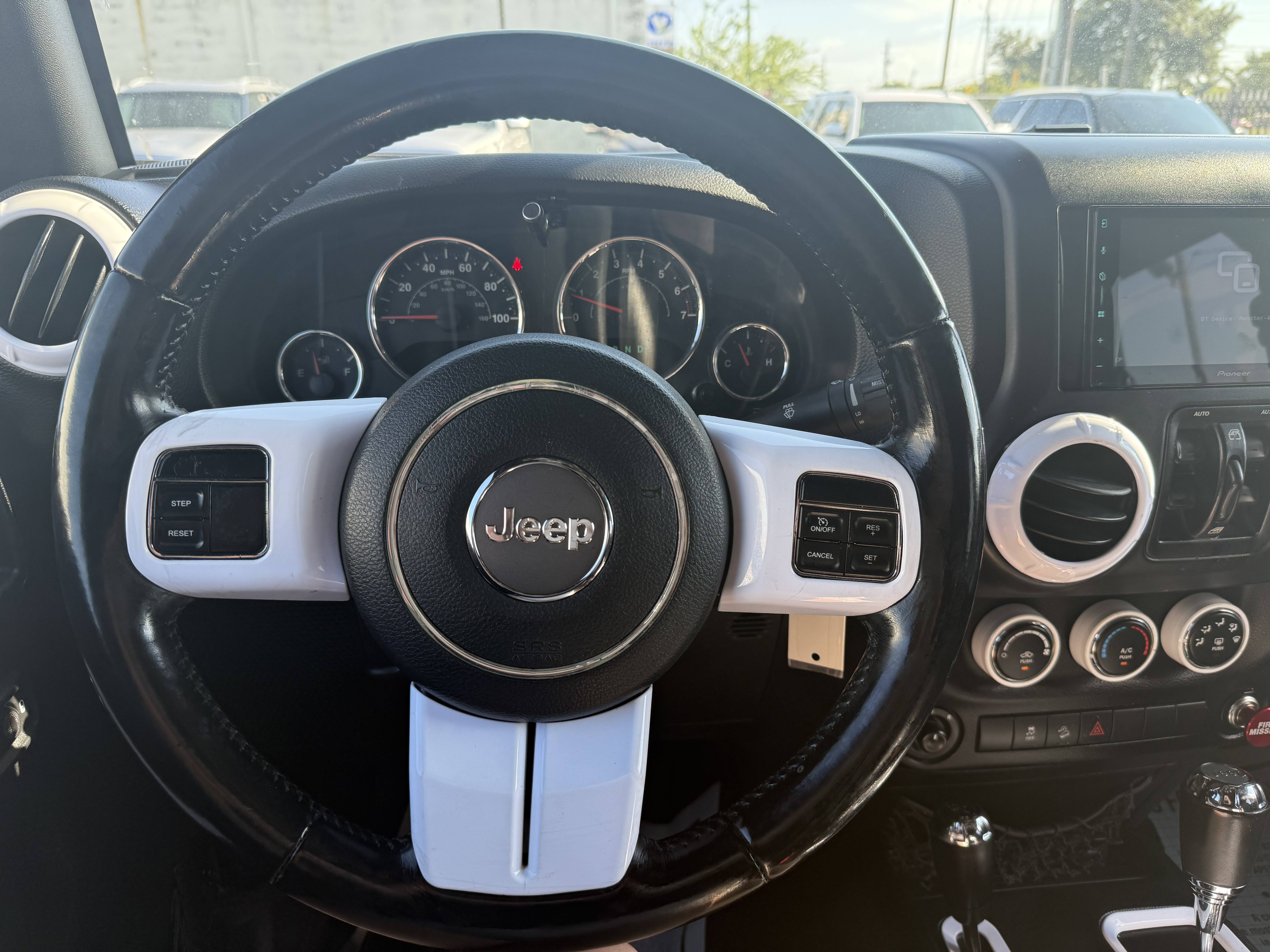 2016 Jeep Wrangler Unlimited Sport S - Photo 9