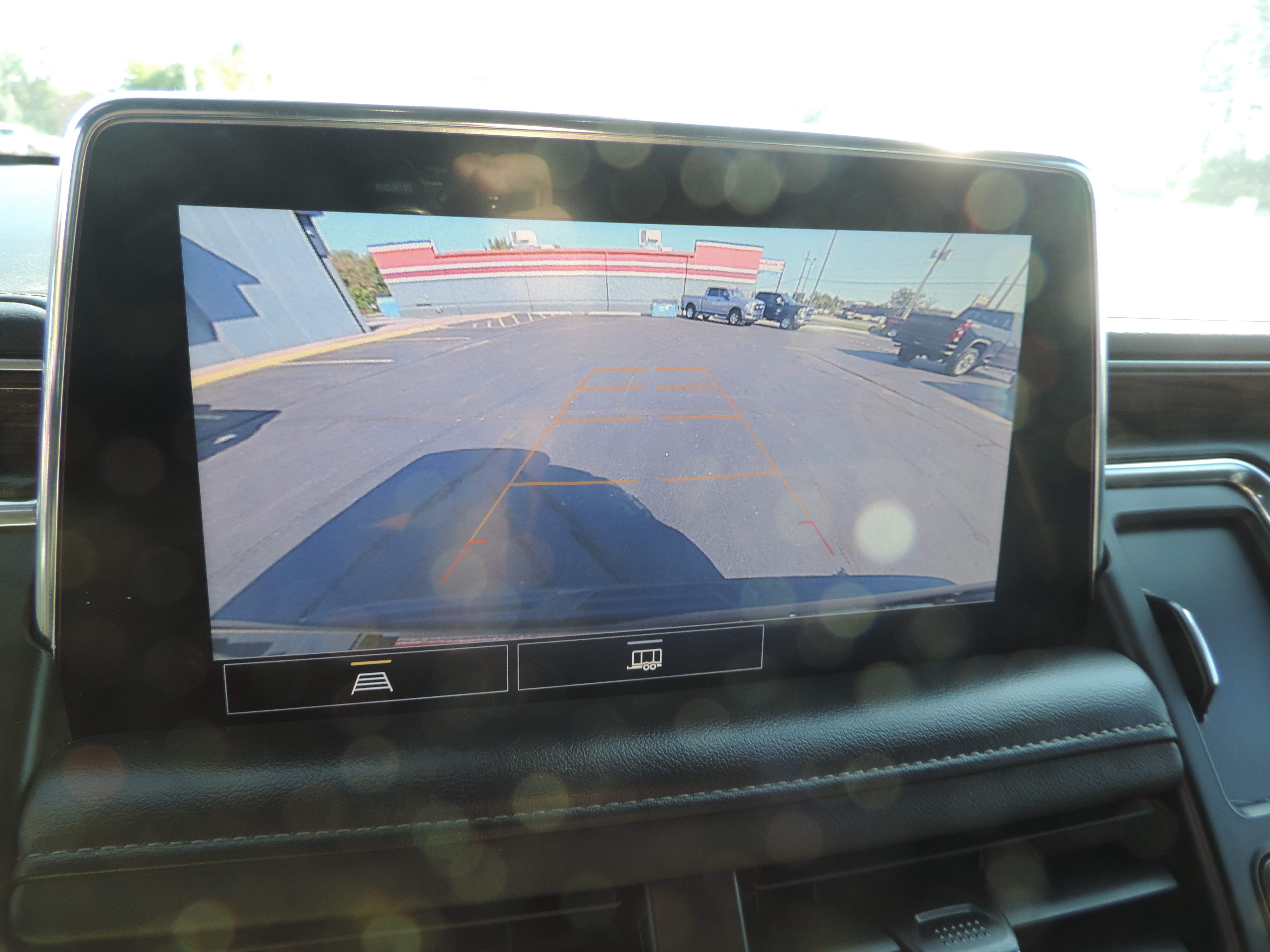 2021 Chevrolet Tahoe Z71 - Photo 12