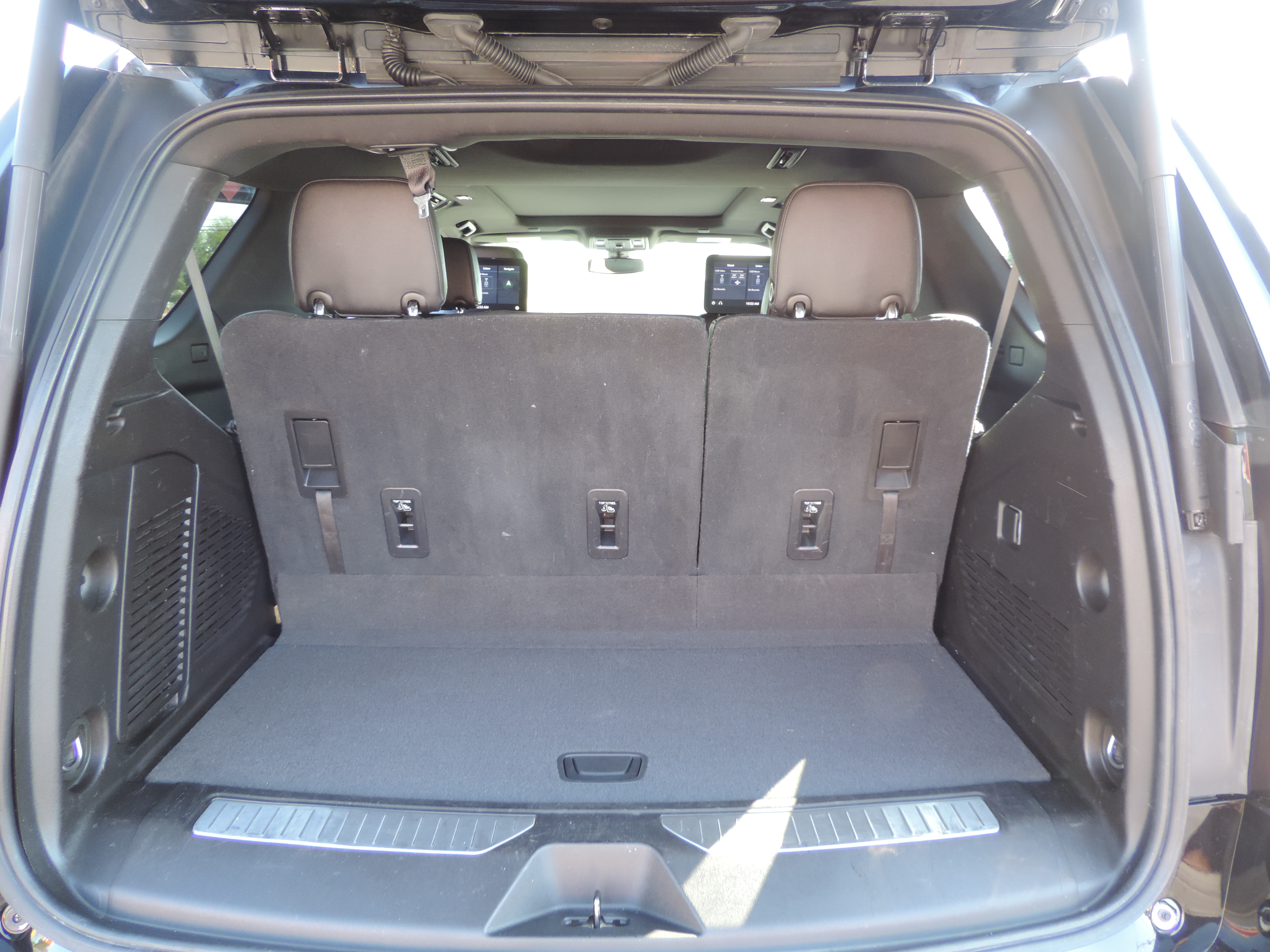 2021 Chevrolet Tahoe Z71 - Photo 24
