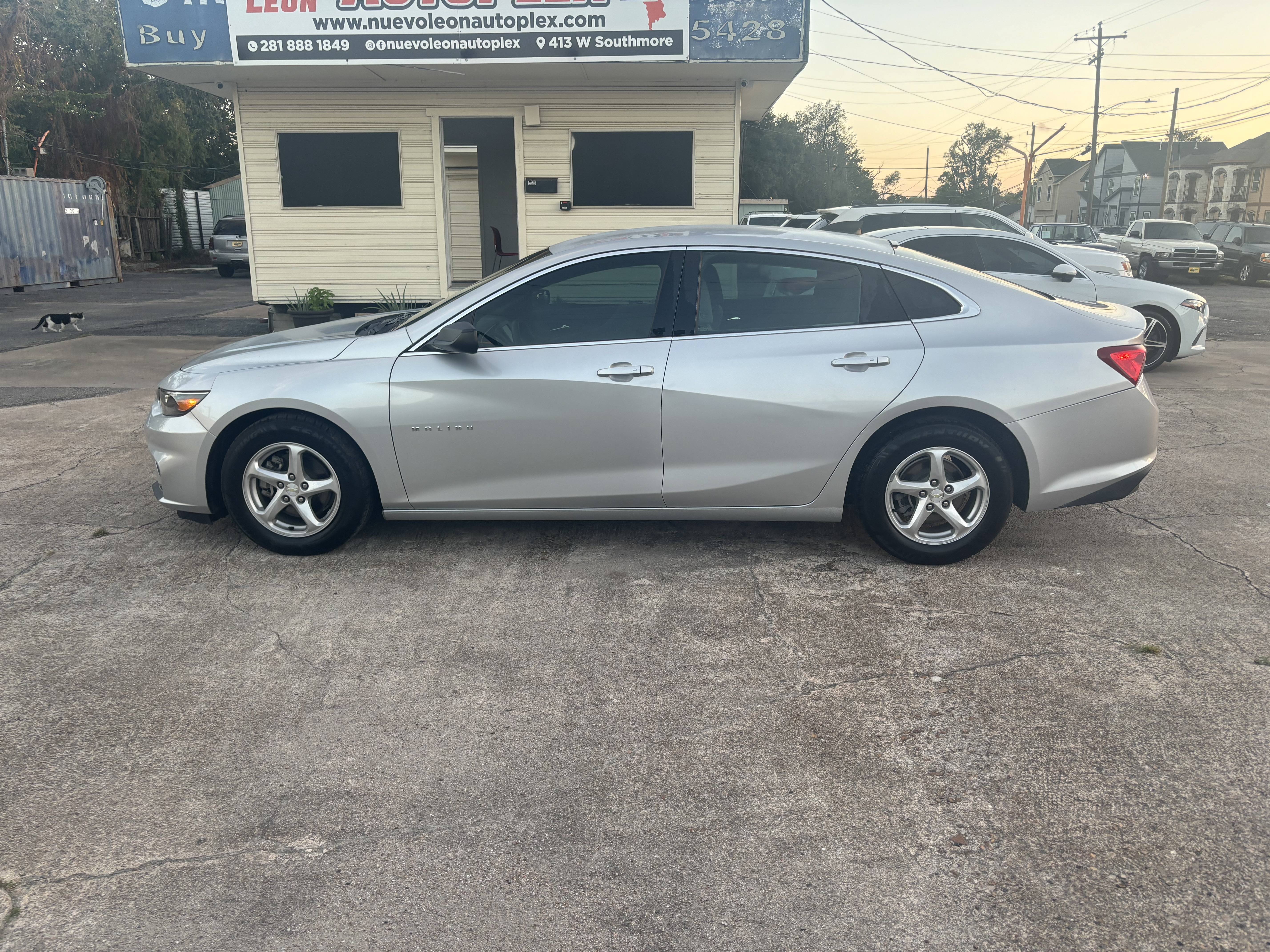 2016 Chevrolet Malibu 1LS - Photo 9