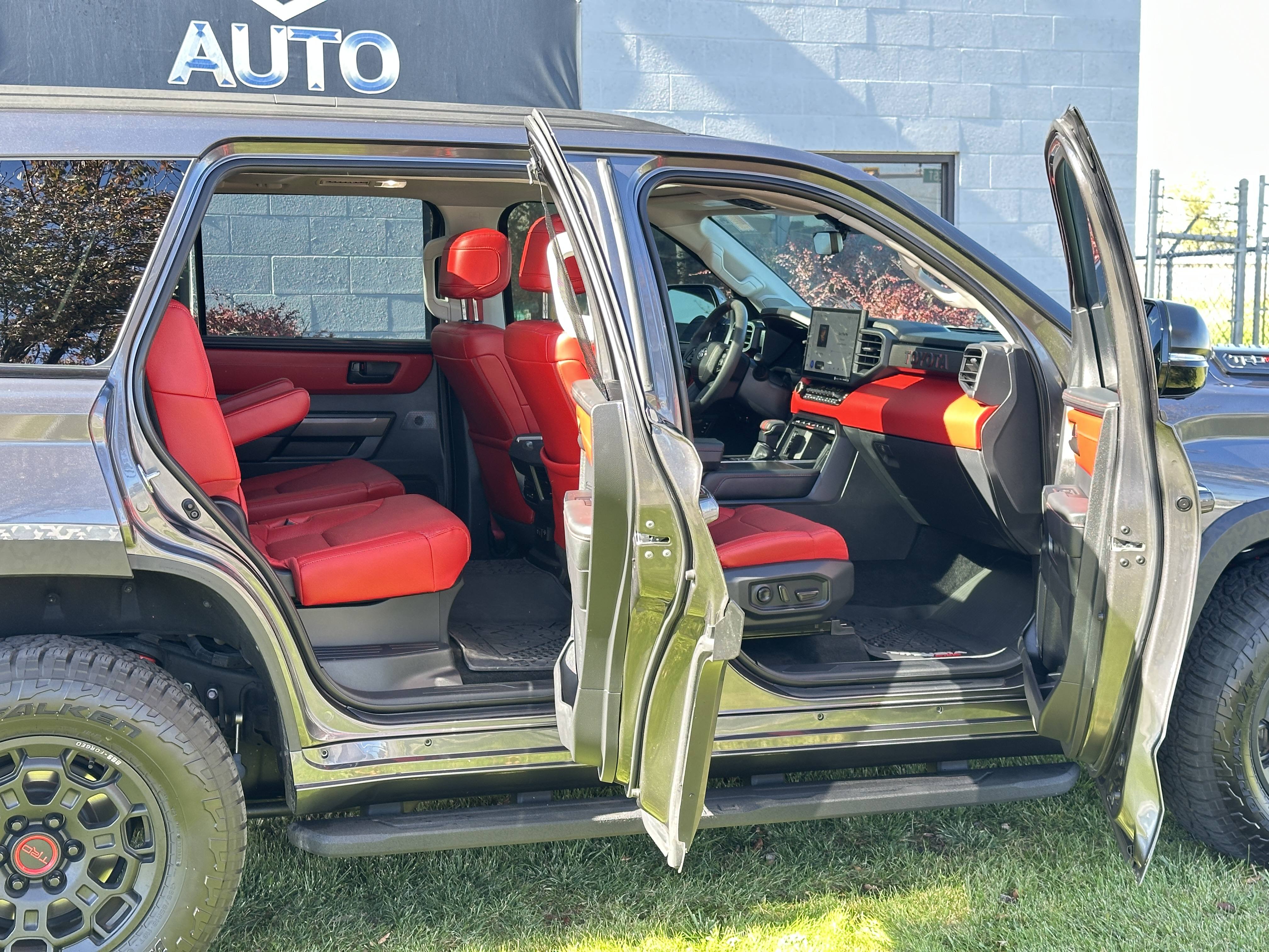 2023 Toyota Sequoia TRD Pro - Photo 30
