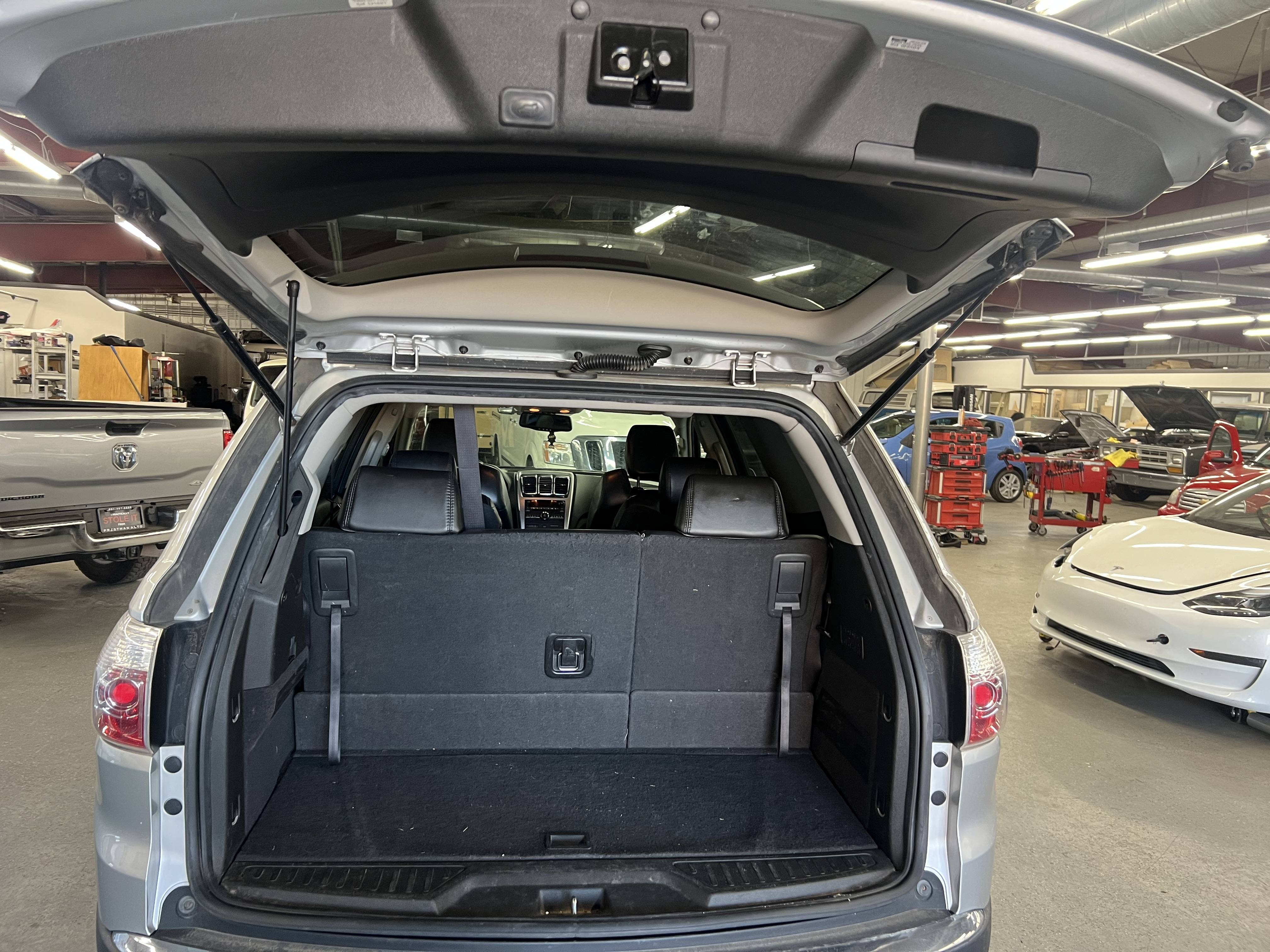 2009 GMC Acadia SLT1 - Photo 9