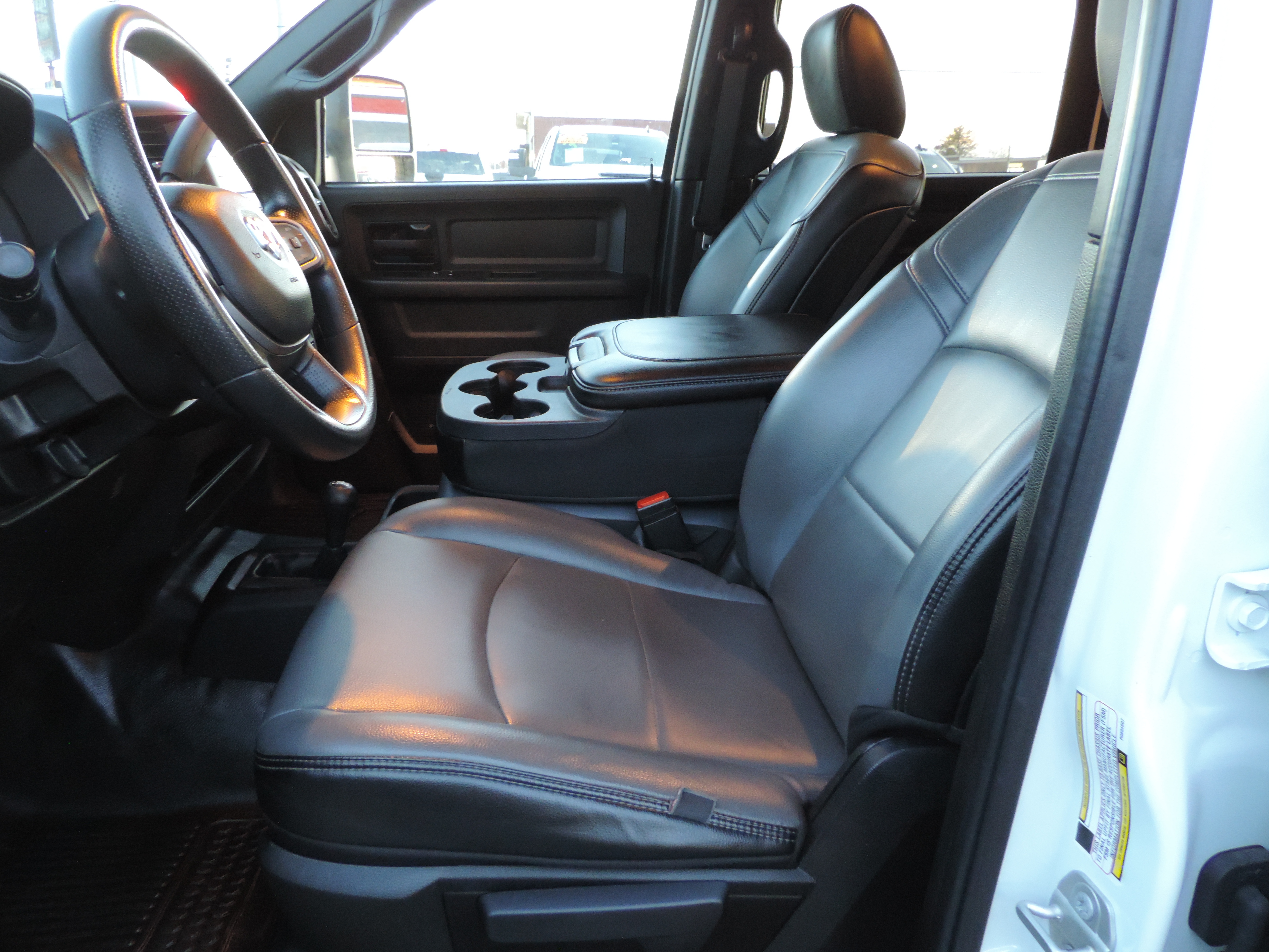 2023 RAM Ram 3500 Chassis Cab Tradesman - Photo 12
