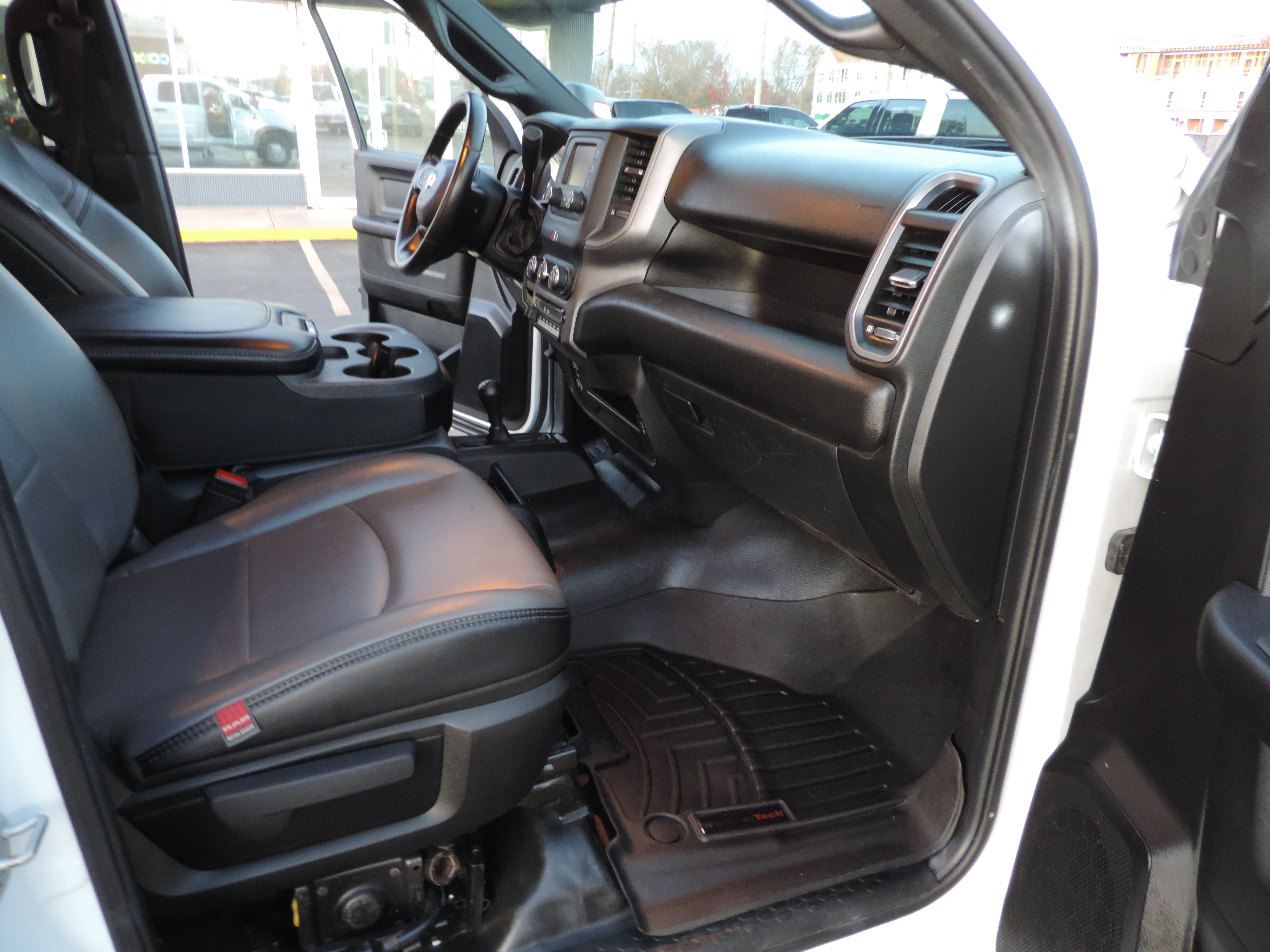 2023 RAM Ram 3500 Chassis Cab Tradesman - Photo 14