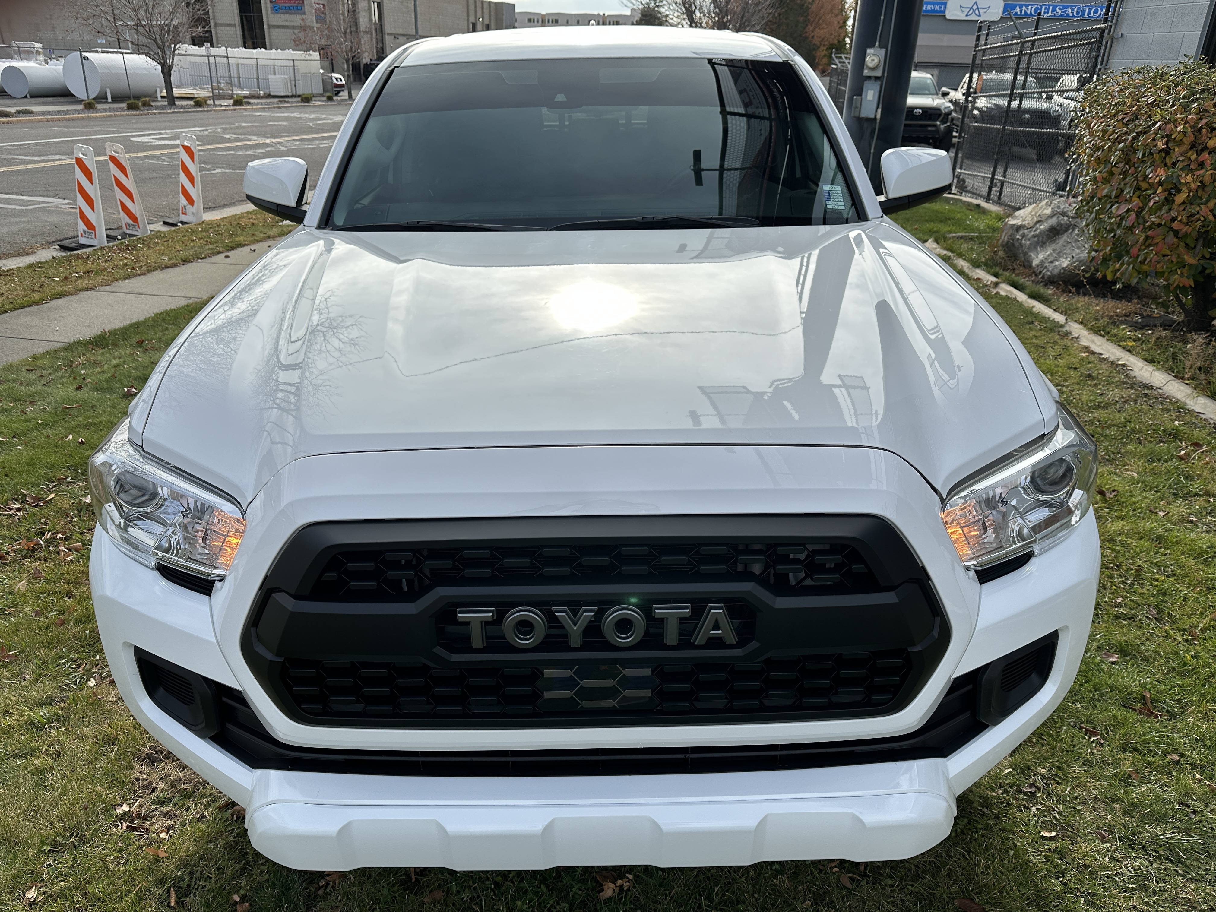 2022 Toyota Tacoma SR - Photo 14