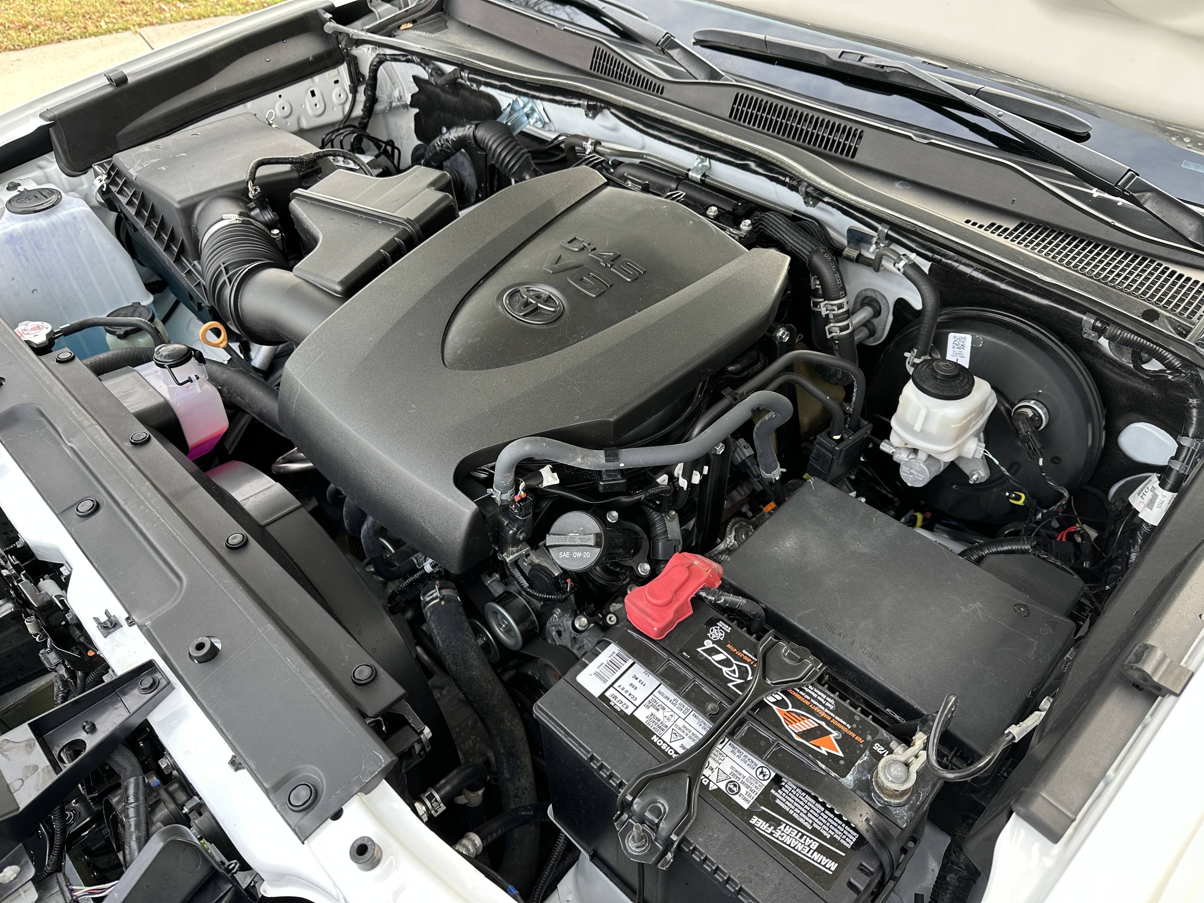 2022 Toyota Tacoma SR - Photo 17