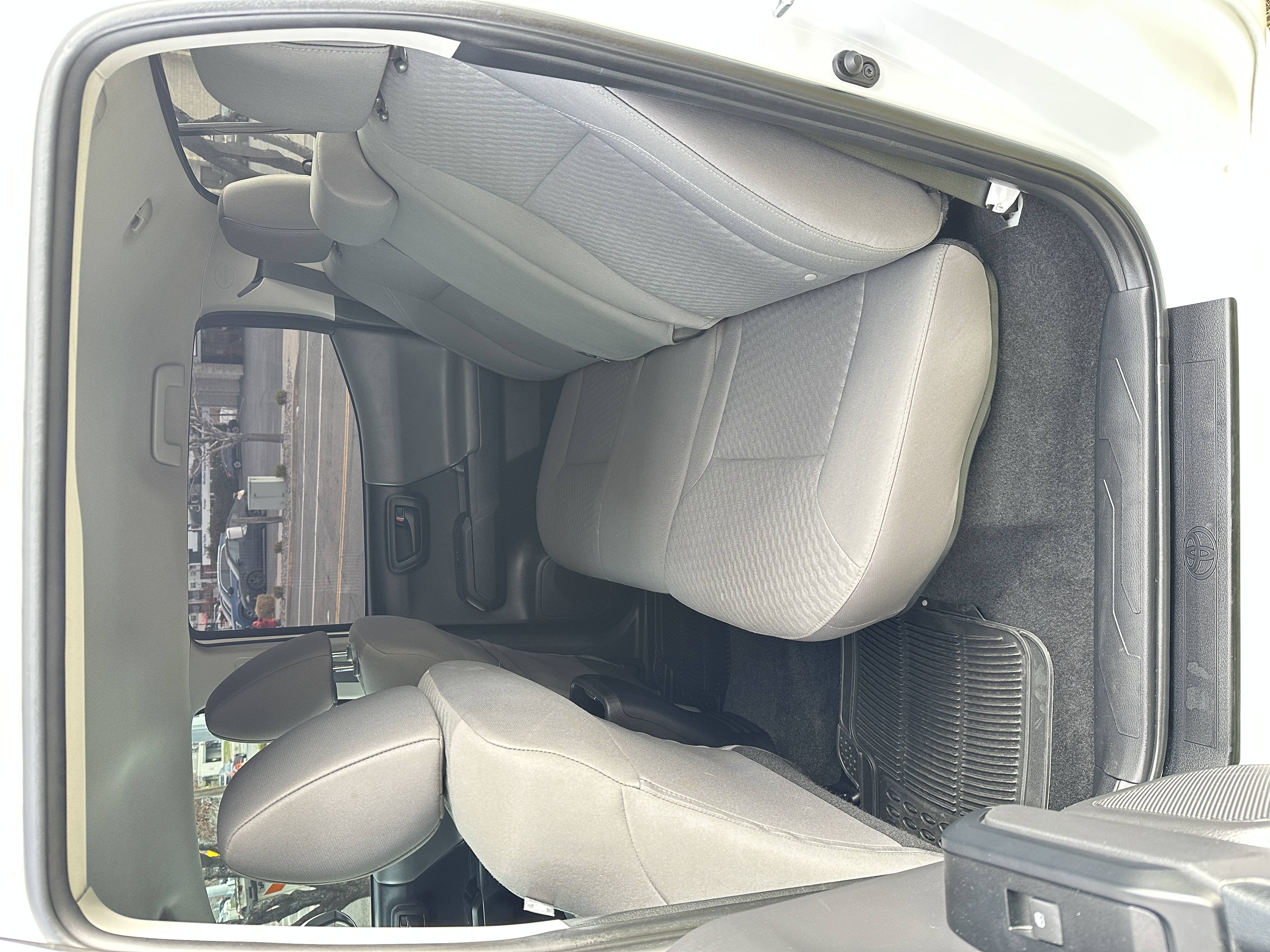 2022 Toyota Tacoma SR - Photo 20