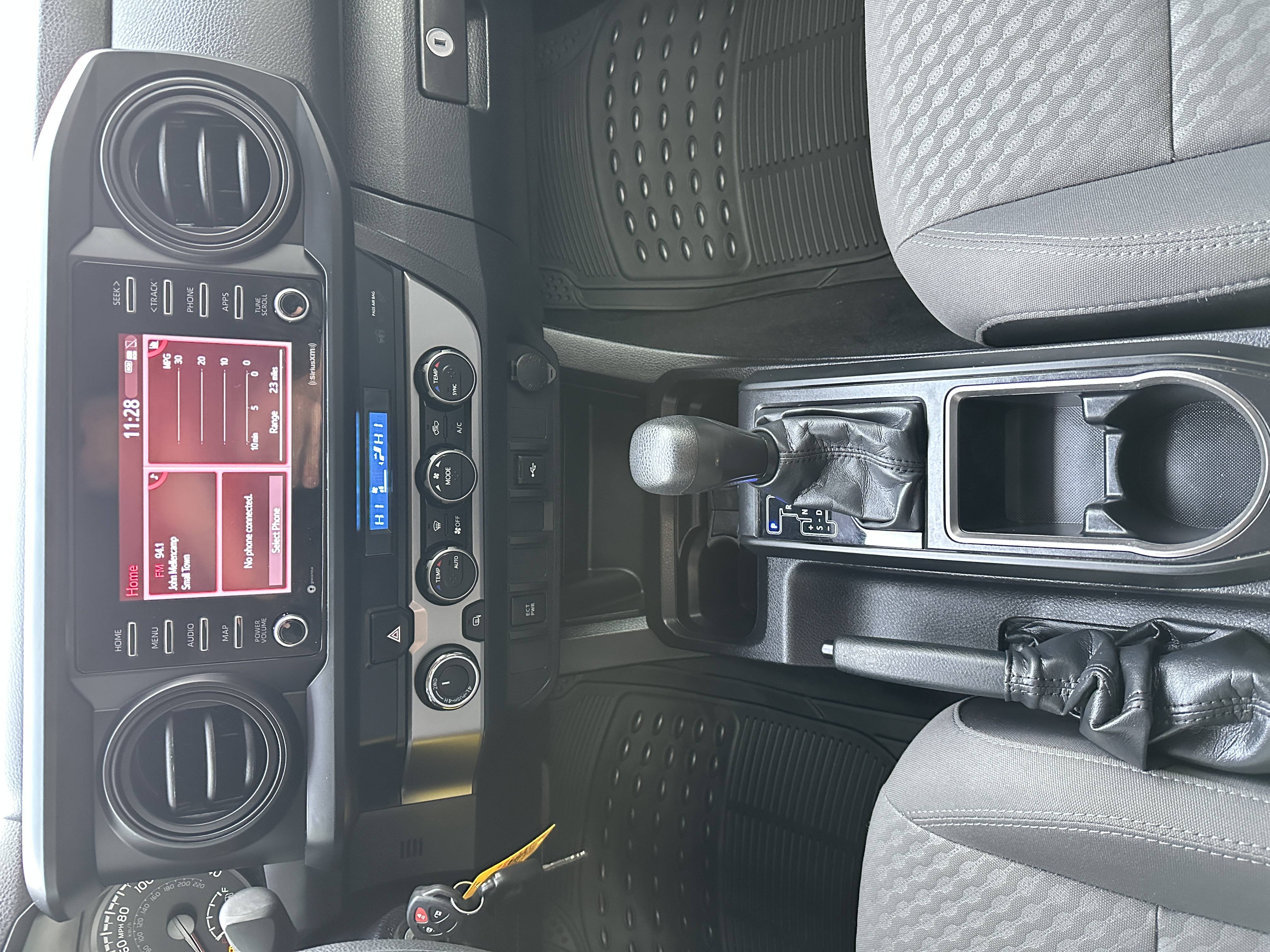 2022 Toyota Tacoma SR - Photo 29