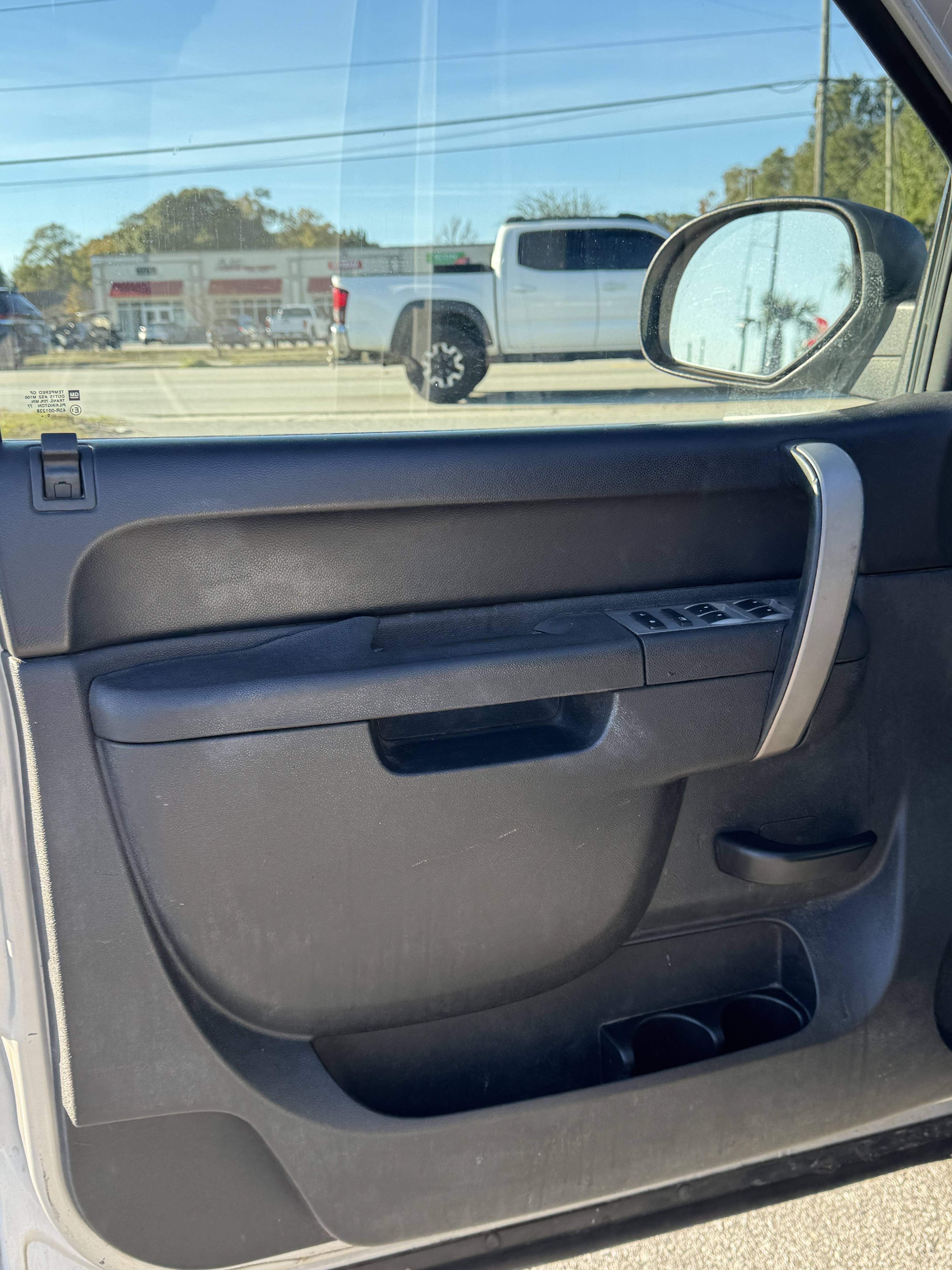 2011 GMC Sierra 1500 SLE - Photo 16