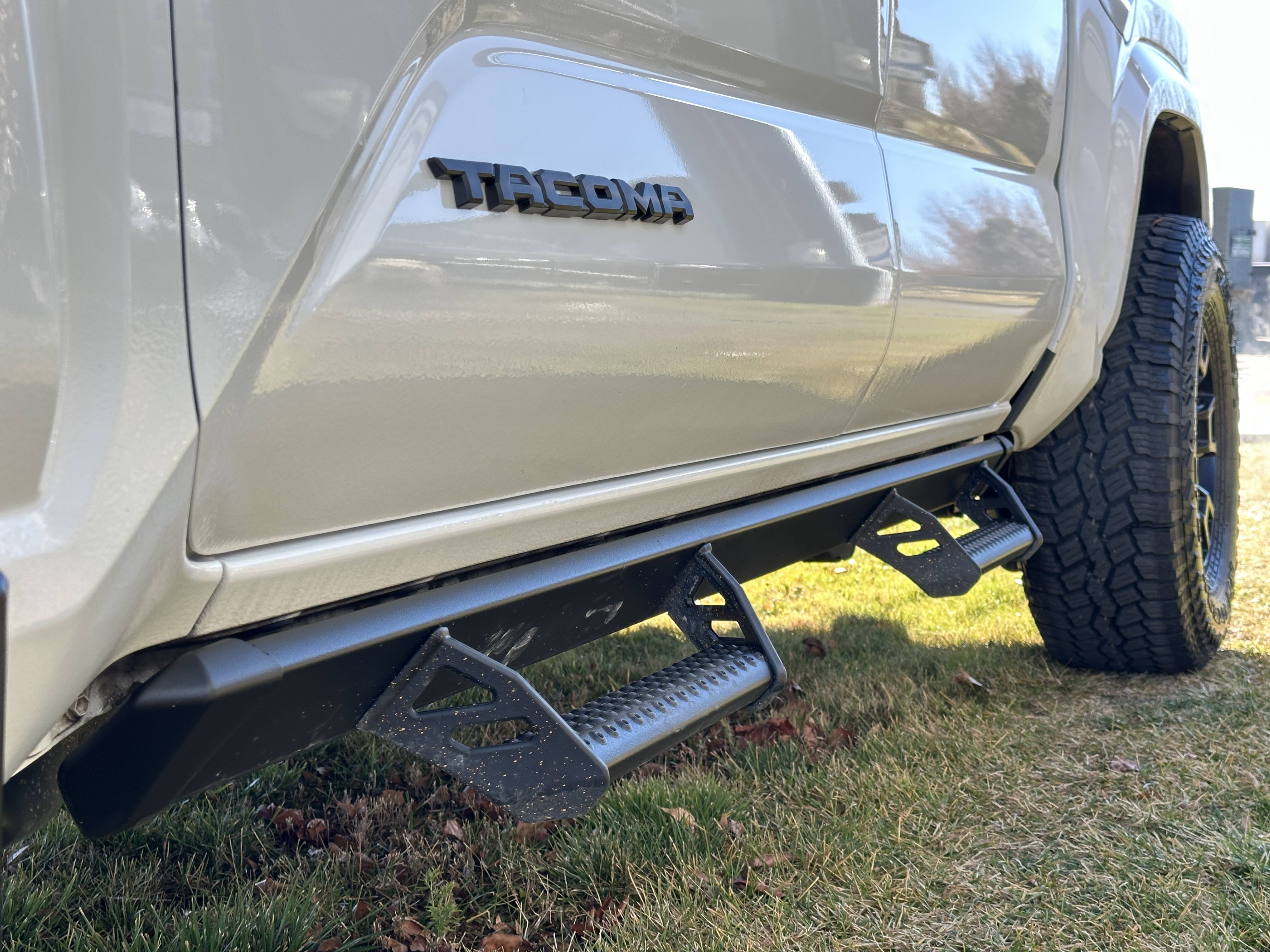 2024 Toyota Tacoma SR5 - Photo 13