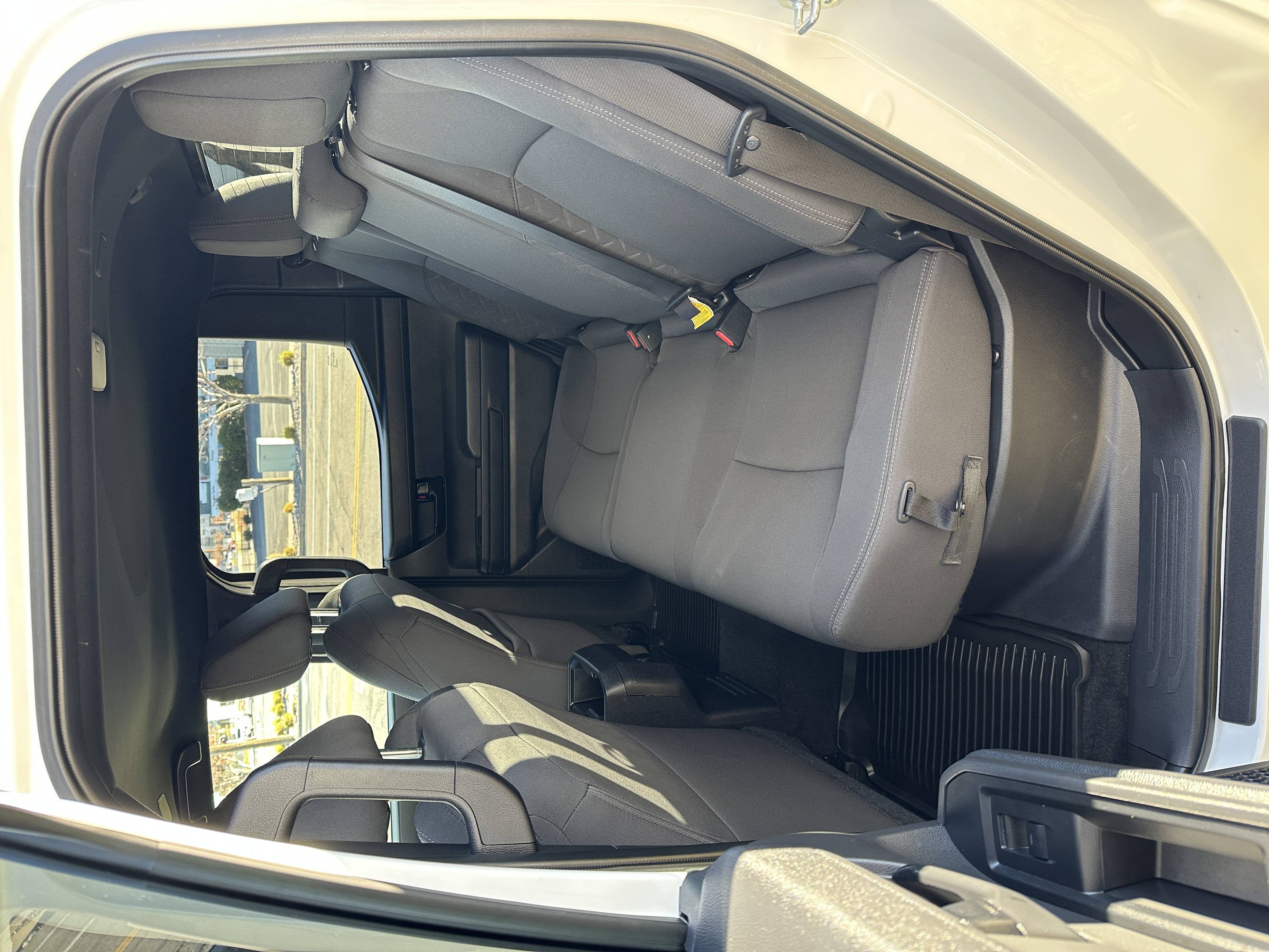 2024 Toyota Tacoma SR5 - Photo 21
