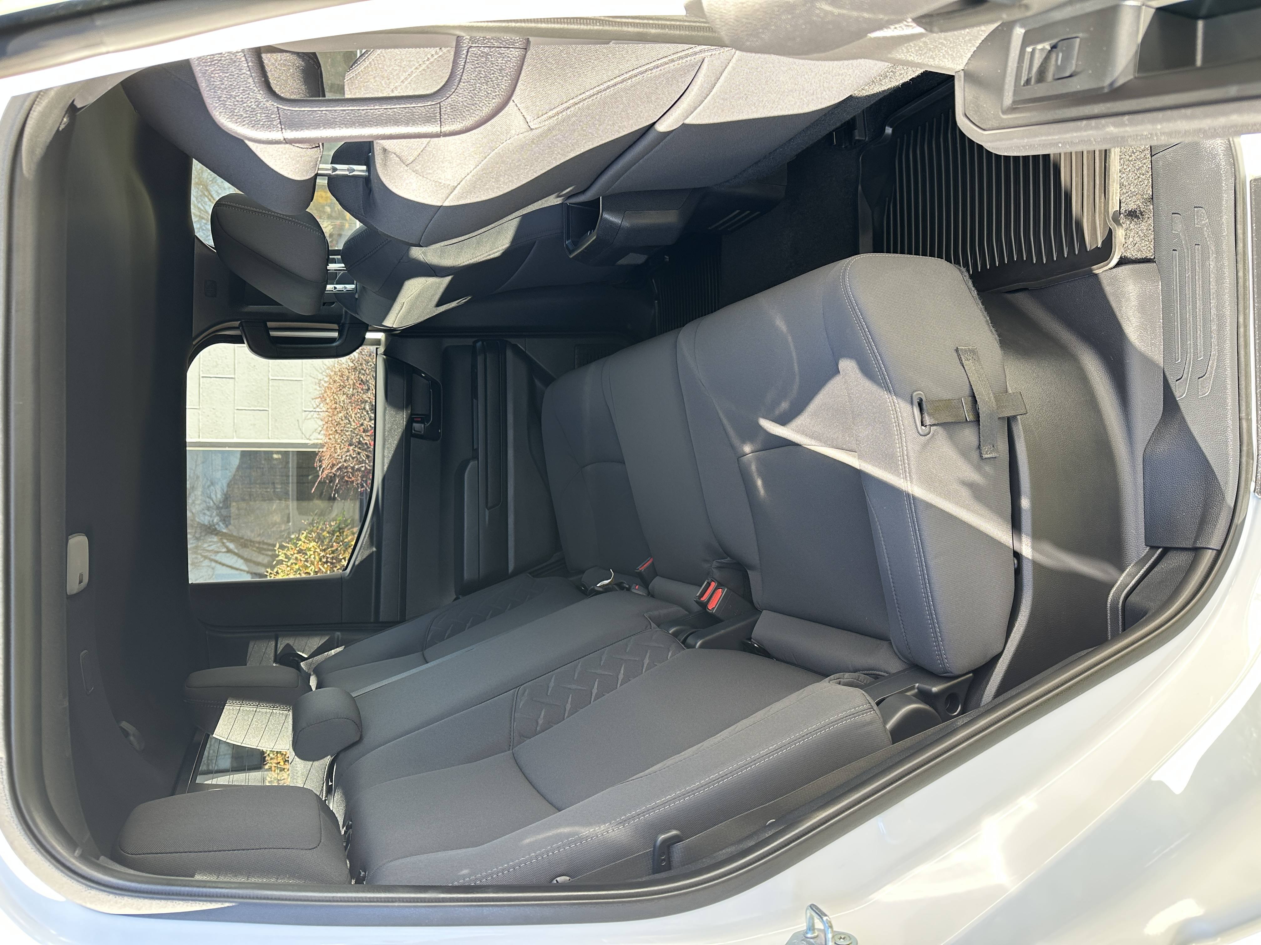 2024 Toyota Tacoma SR5 - Photo 25