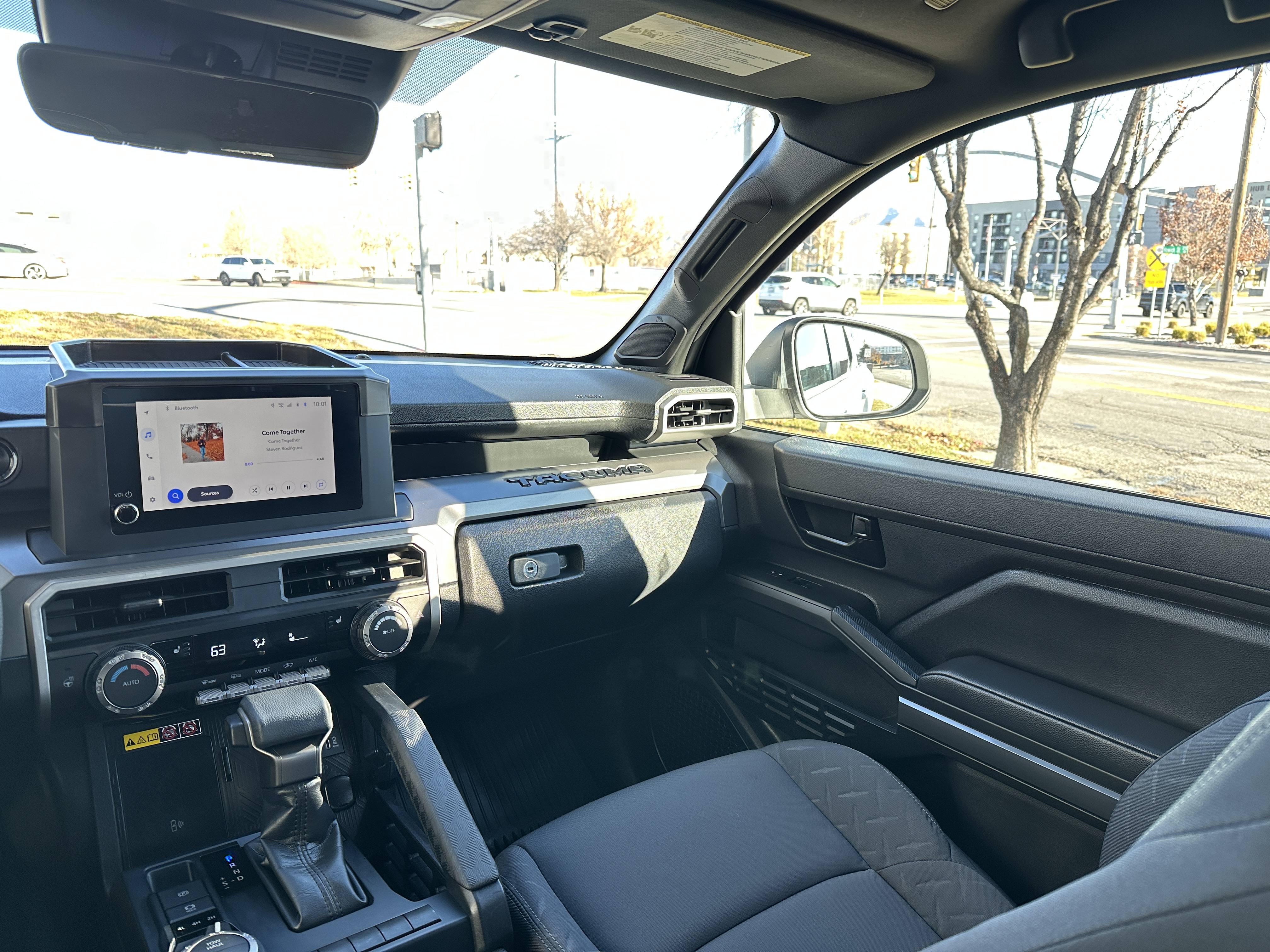 2024 Toyota Tacoma SR5 - Photo 30