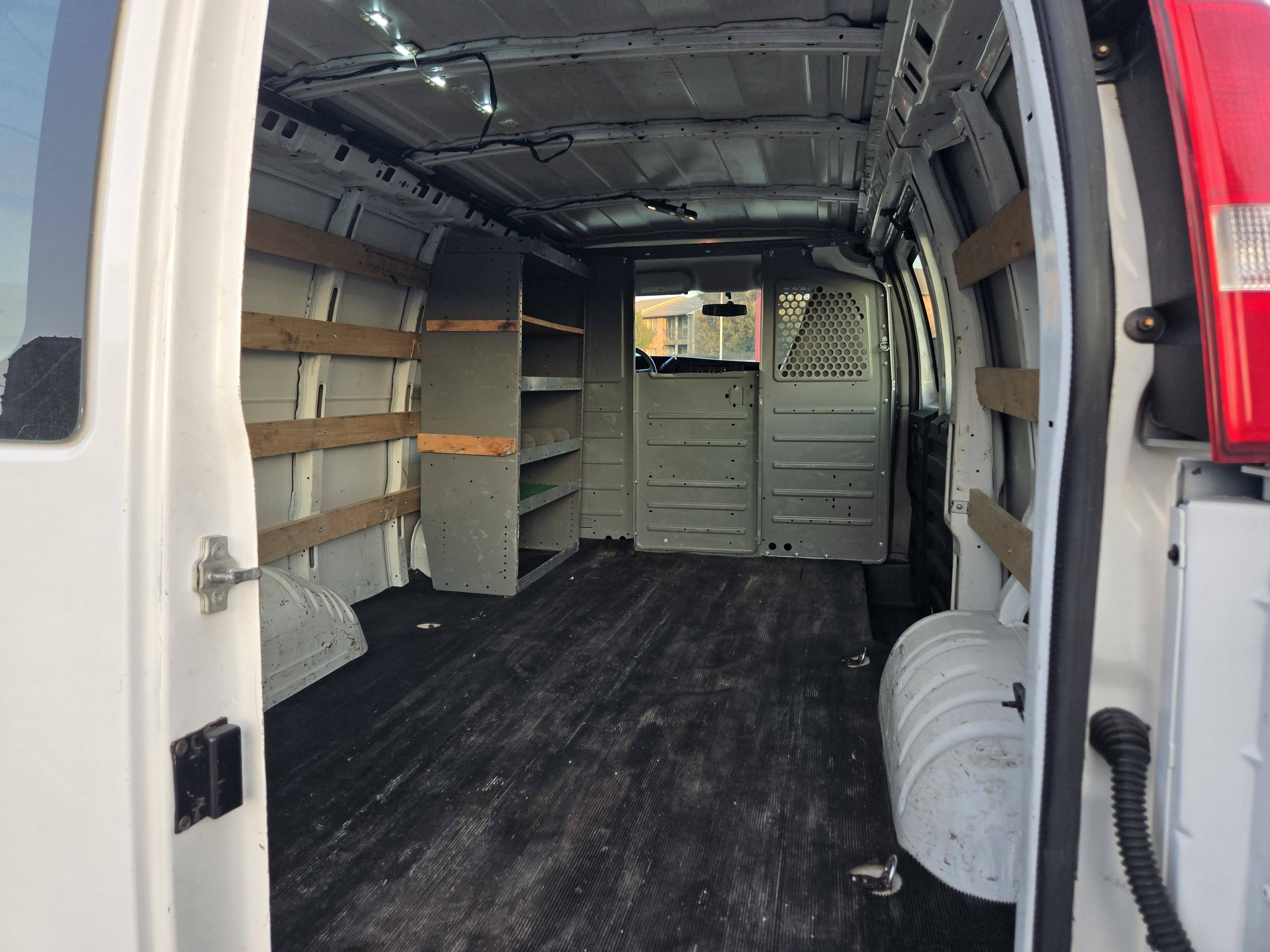 2017 GMC Savana Cargo Work Van - Photo 13