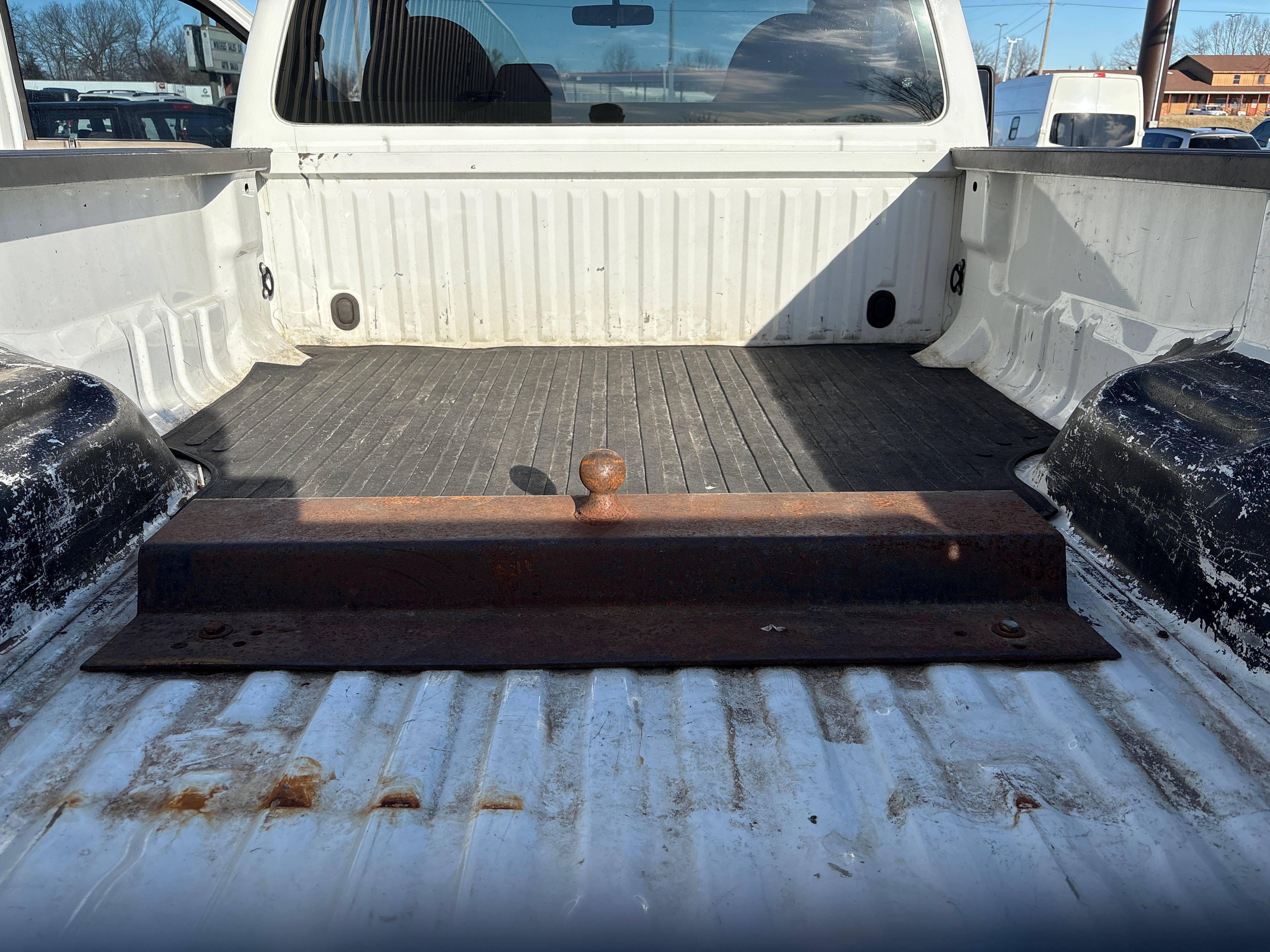 2010 Ford F-250 Super Duty XL - Photo 7