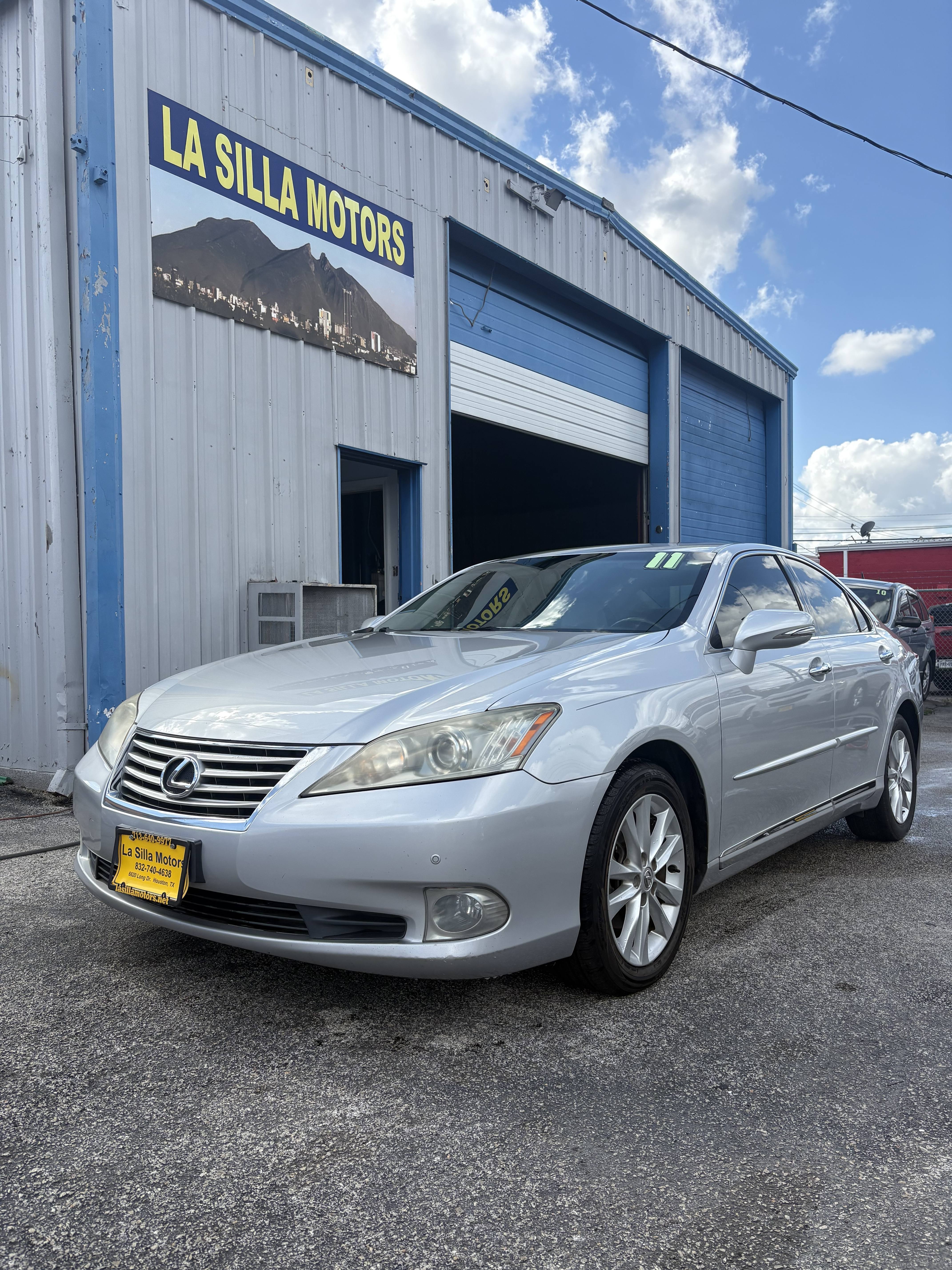 2011 Lexus ES