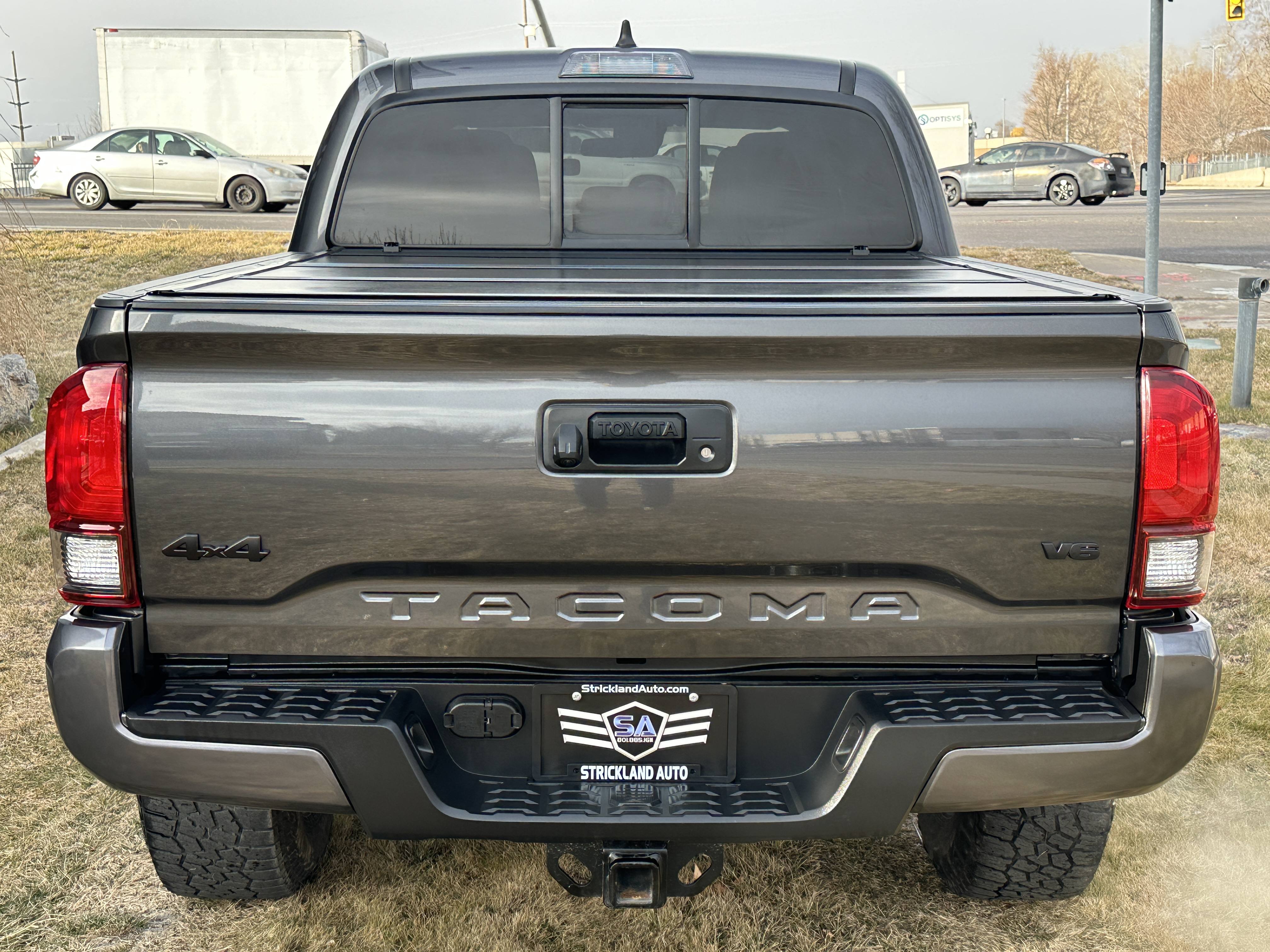 2023 Toyota Tacoma SR - Photo 9