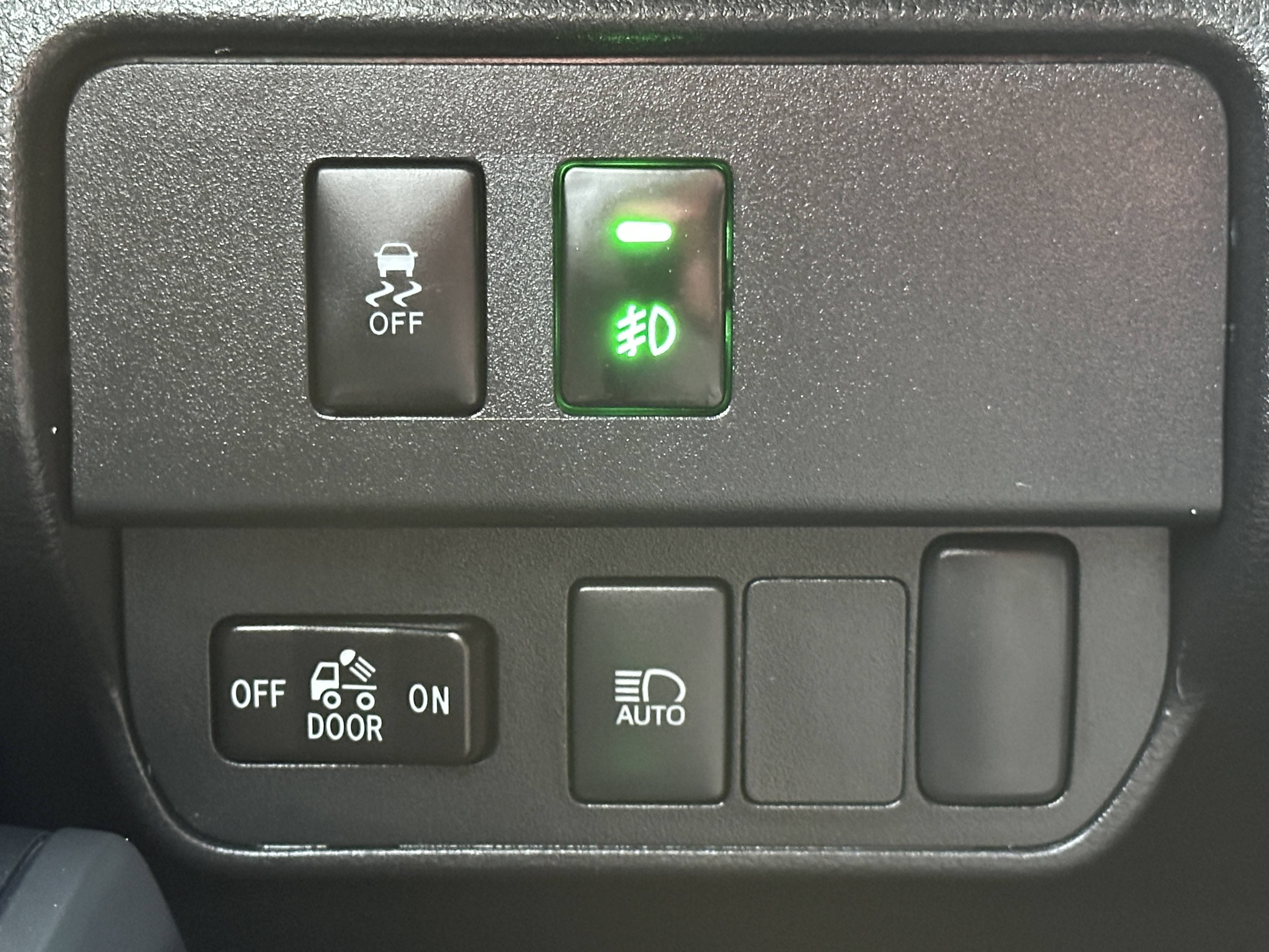 2023 Toyota Tacoma SR - Photo 43