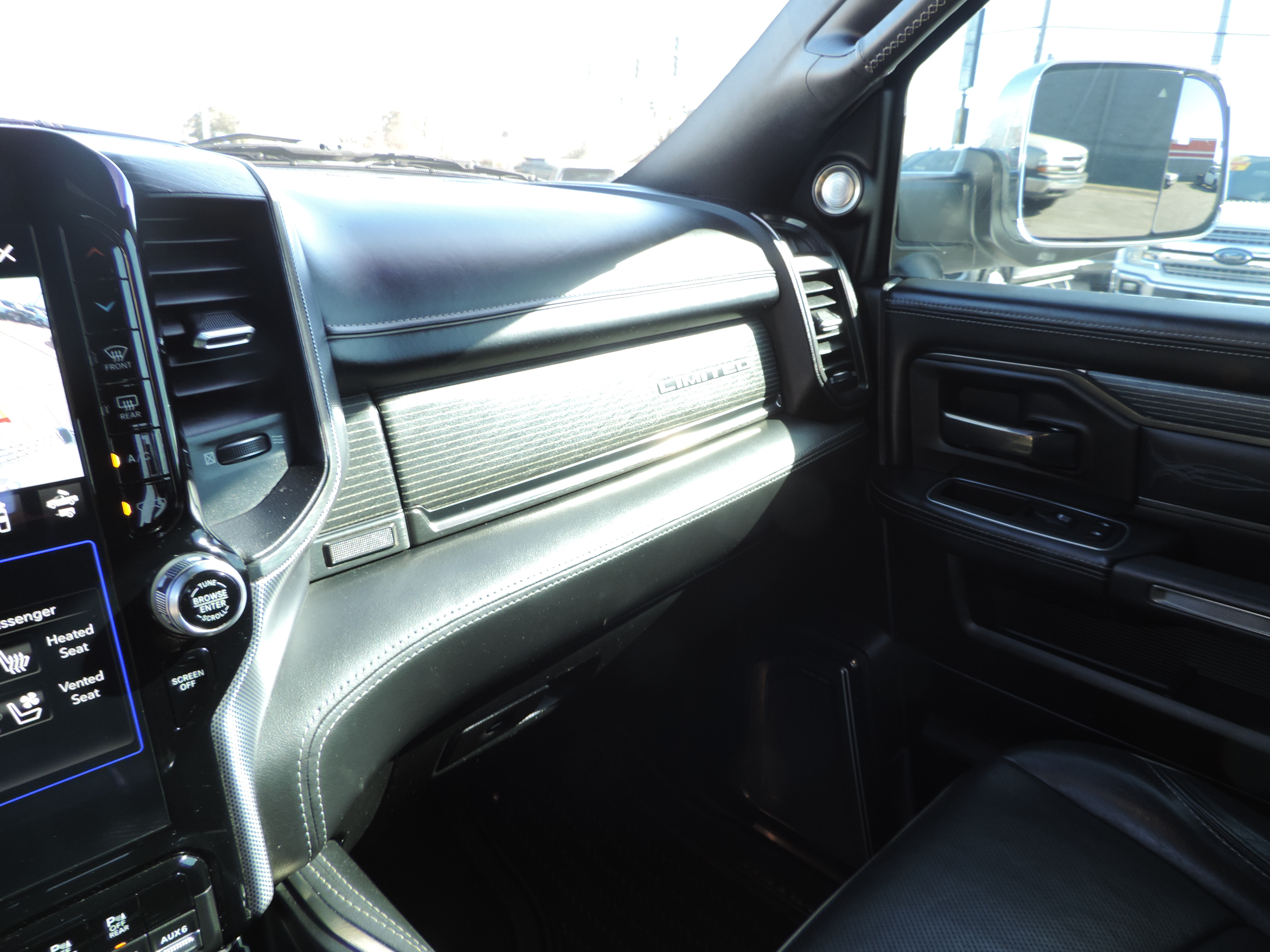 2020 RAM Ram 2500 Pickup Laramie Limited - Photo 13