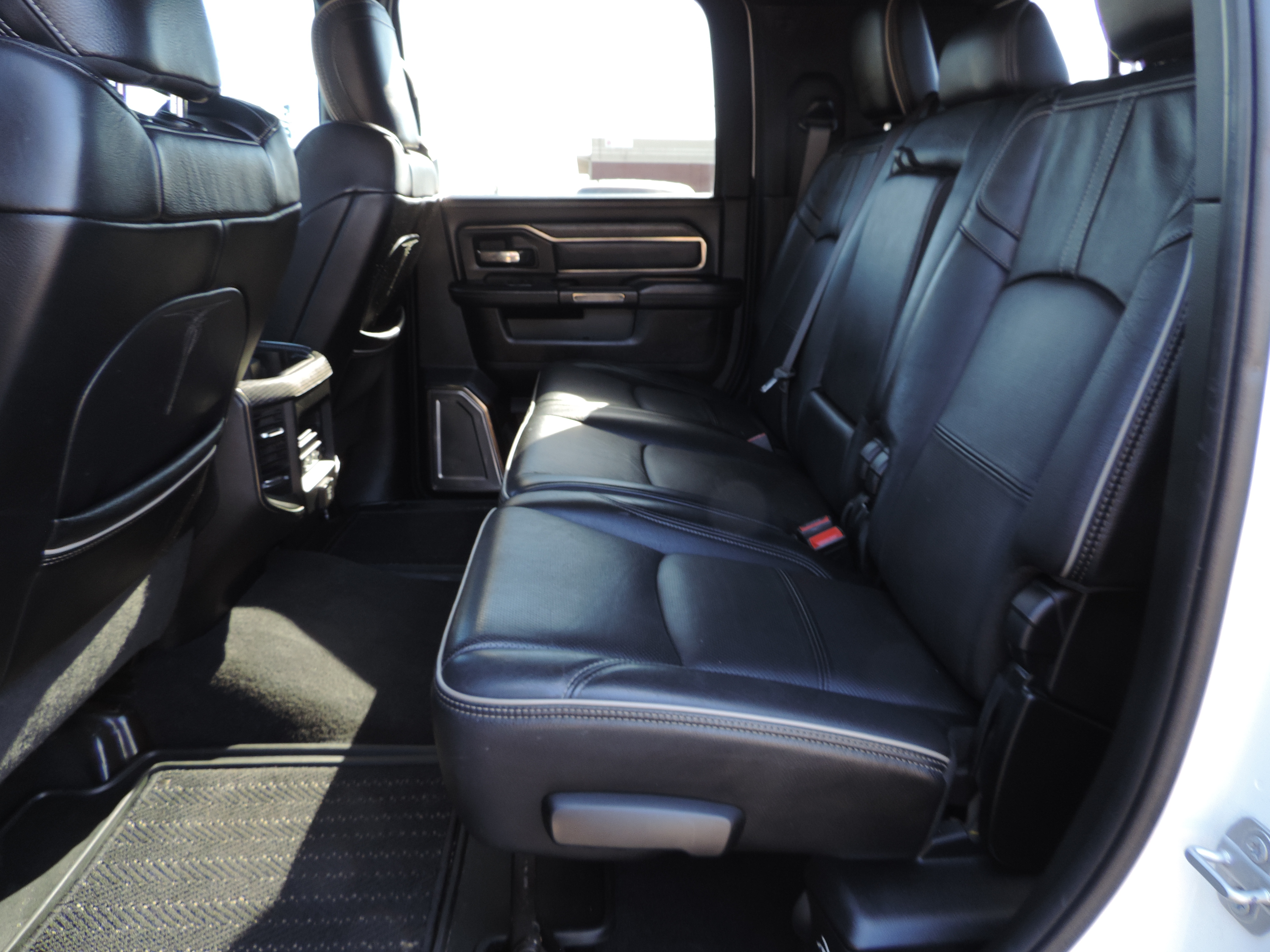 2020 RAM Ram 2500 Pickup Laramie Limited - Photo 21
