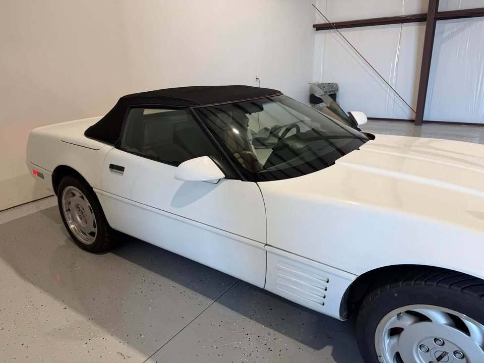 1992 Chevrolet Corvette - Photo 11