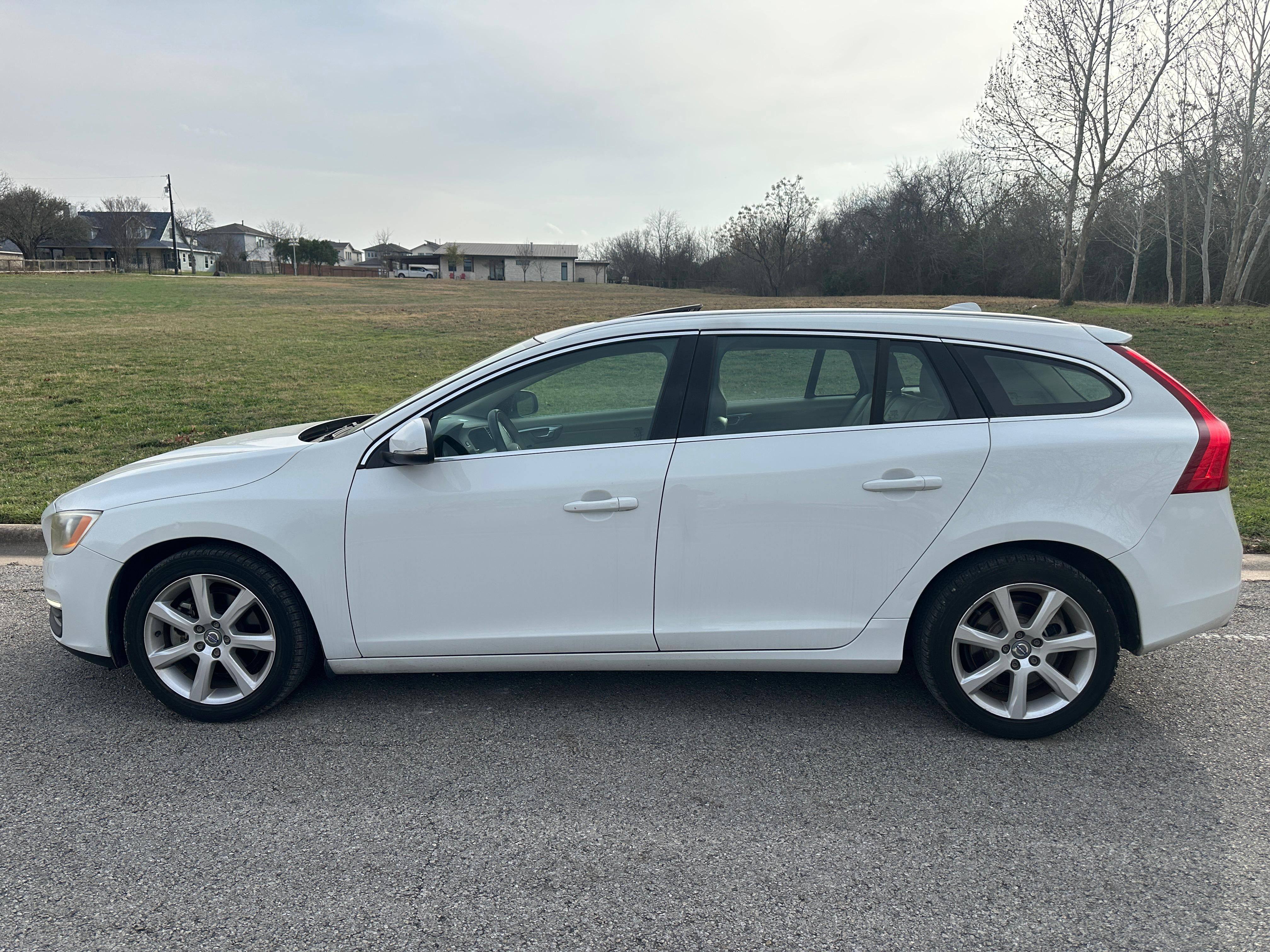 2016 Volvo V60