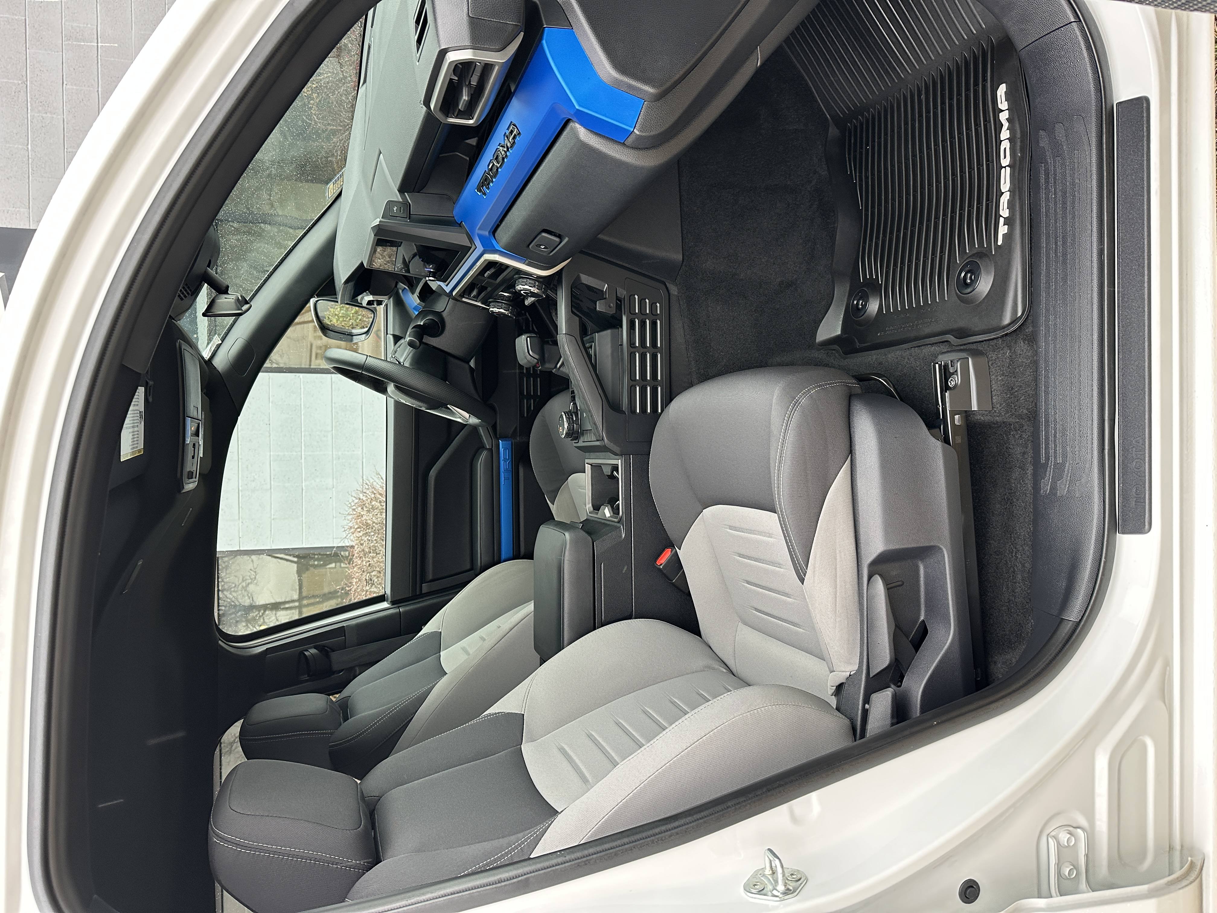 2024 Toyota Tacoma TRD Sport - Photo 23
