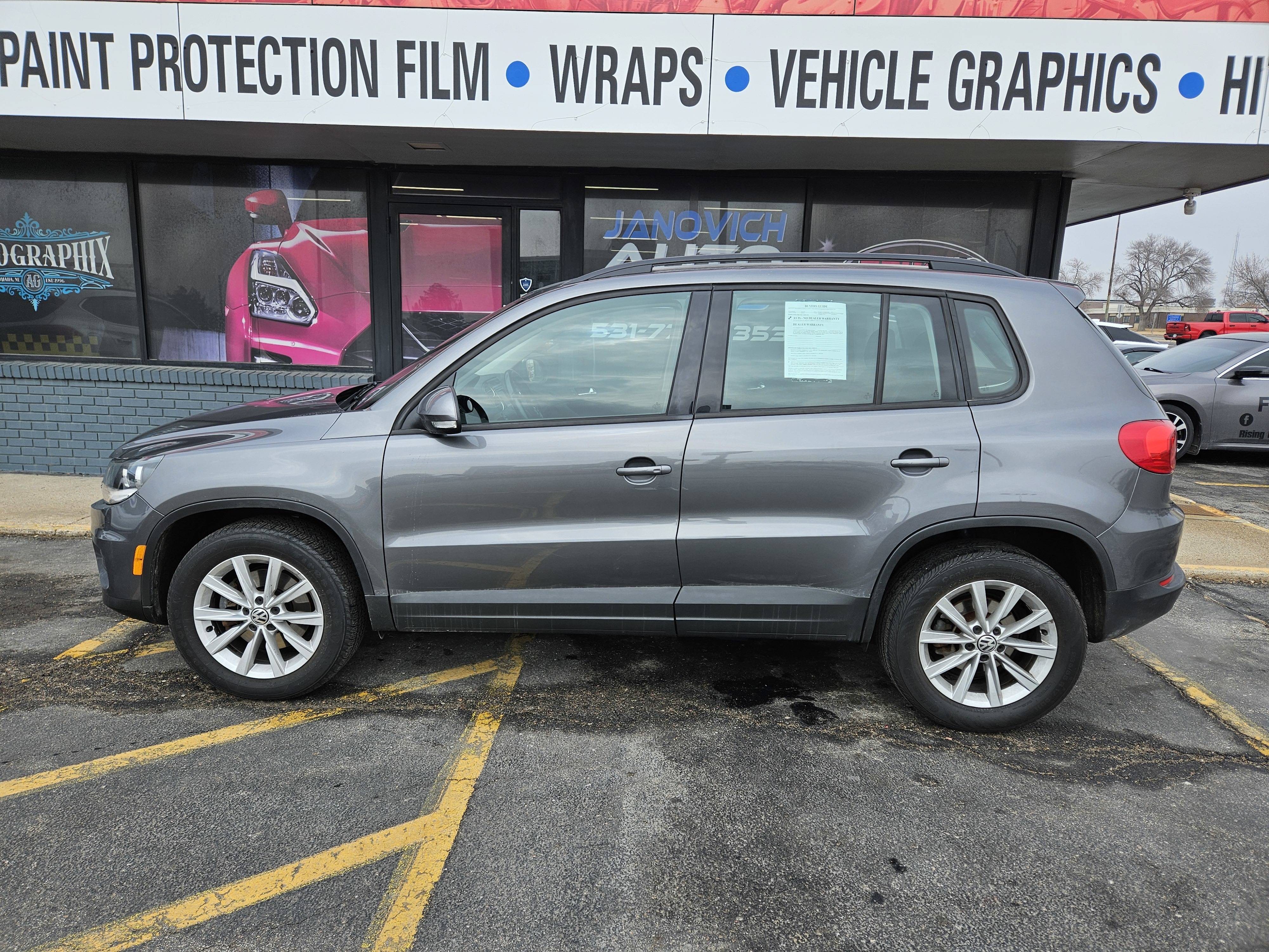 2017 Volkswagen Tiguan Limited Base - Photo 6