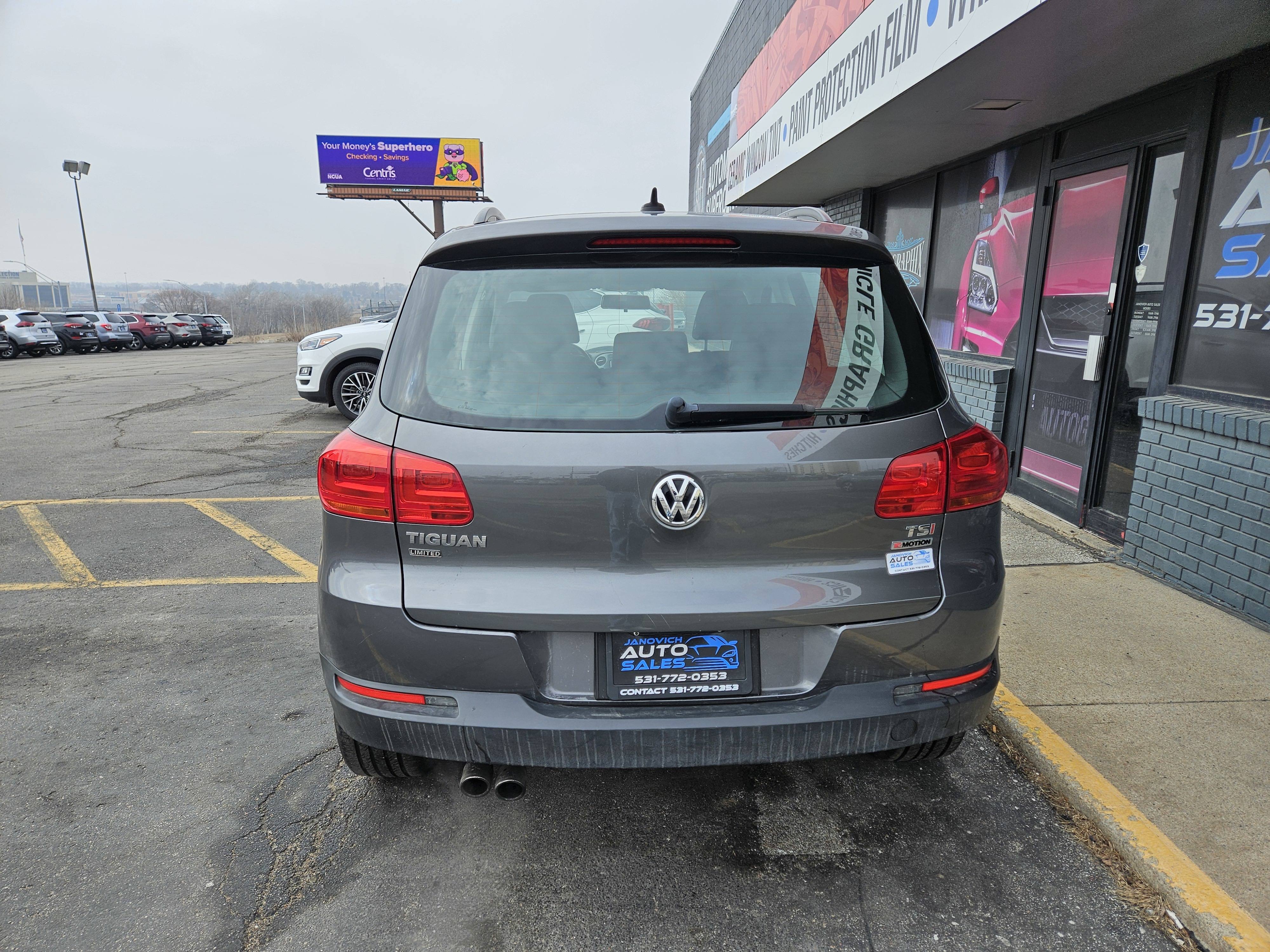 2017 Volkswagen Tiguan Limited Base - Photo 8