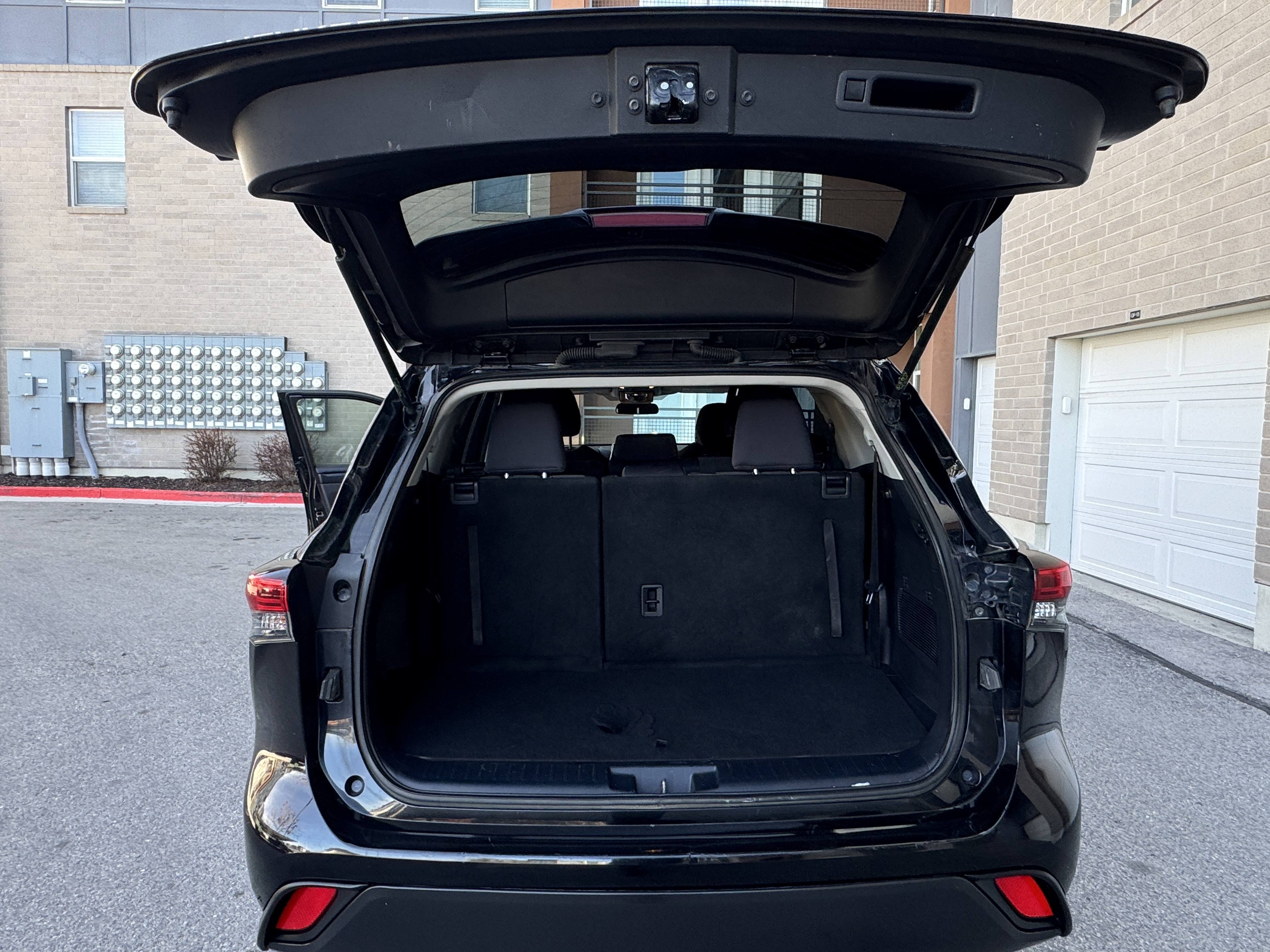 2020 Toyota Highlander L - Photo 27