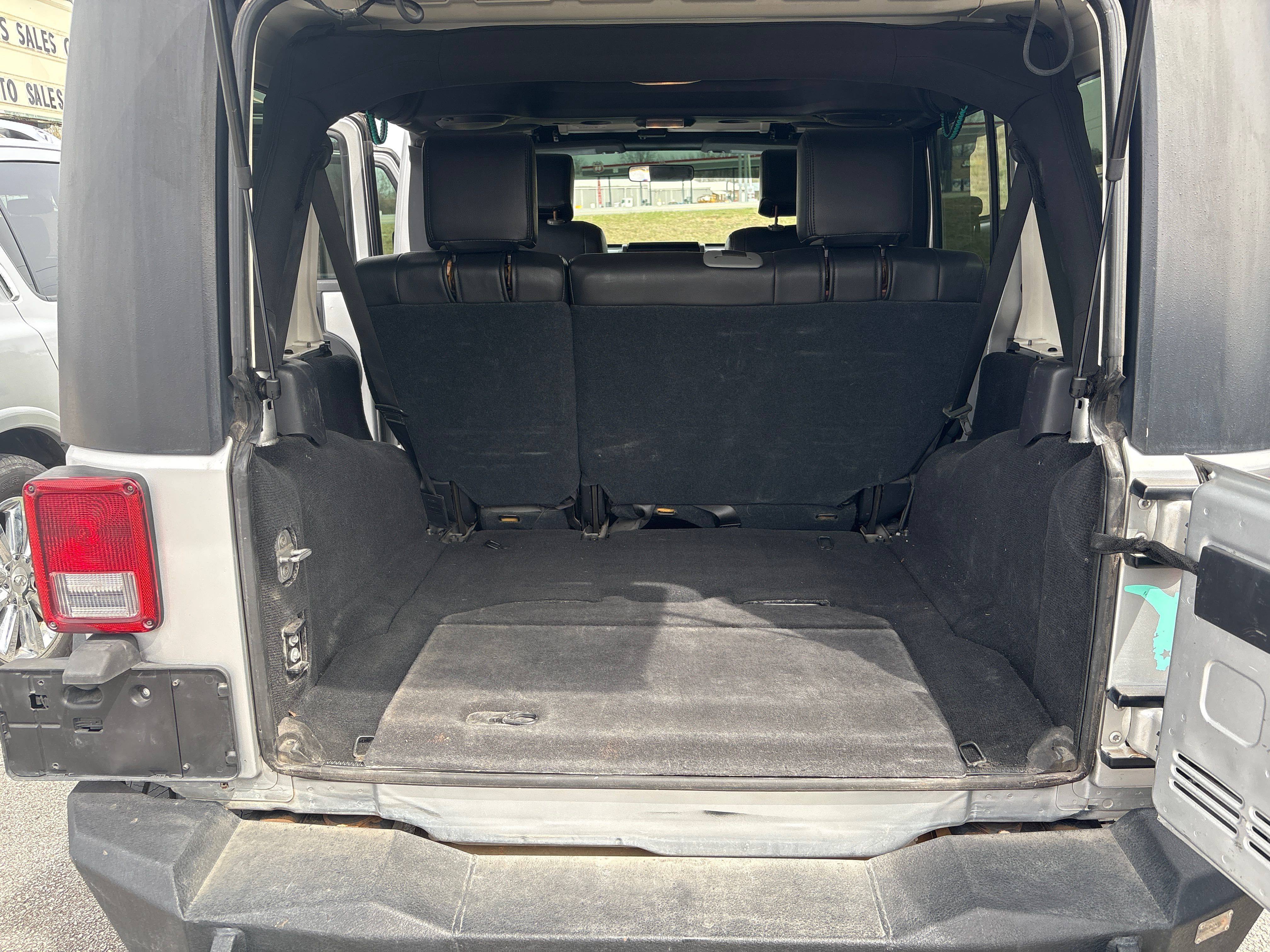 2010 Jeep Wrangler Unlimited Sport - Photo 8