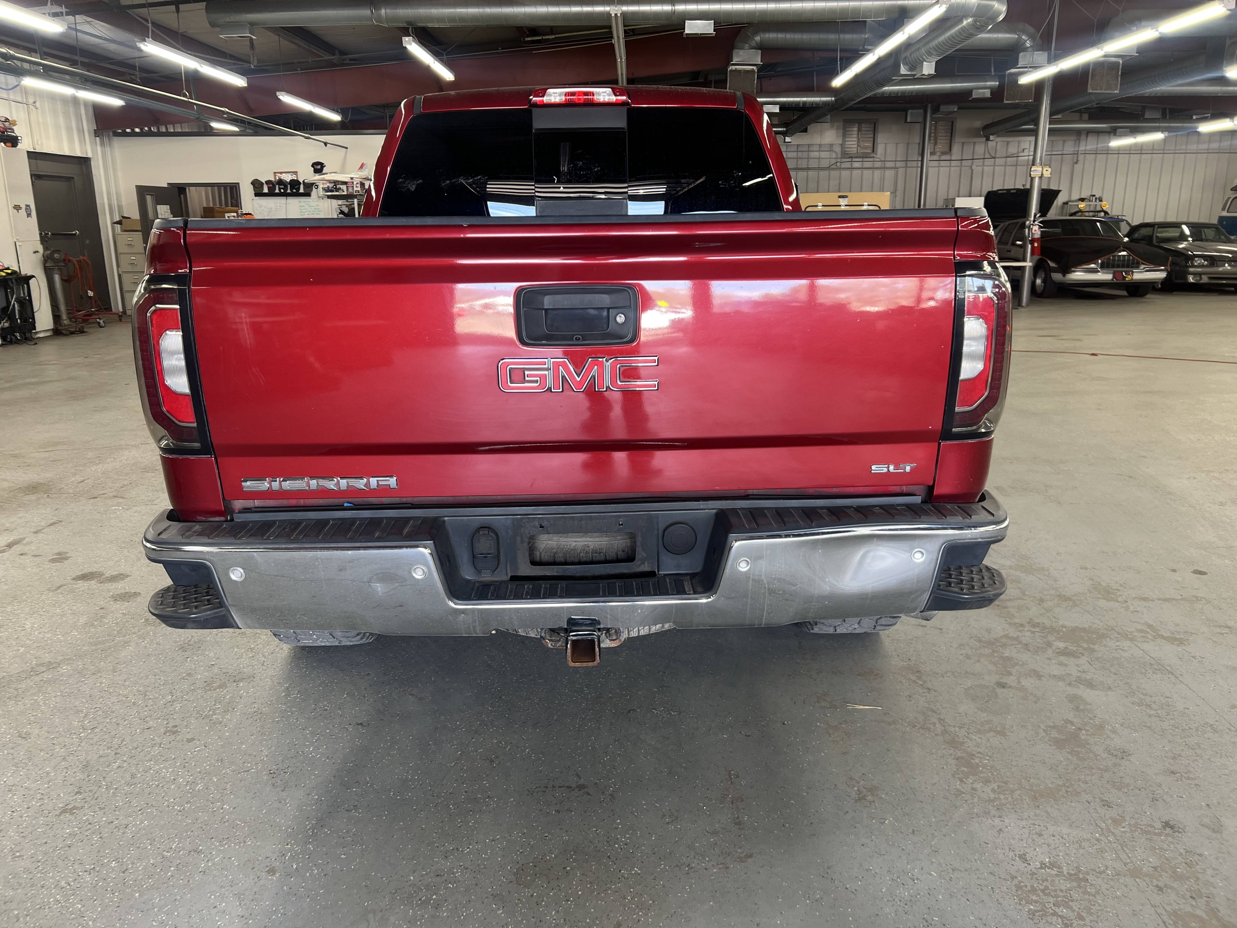 2018 GMC Sierra 1500 SLT - Photo 7