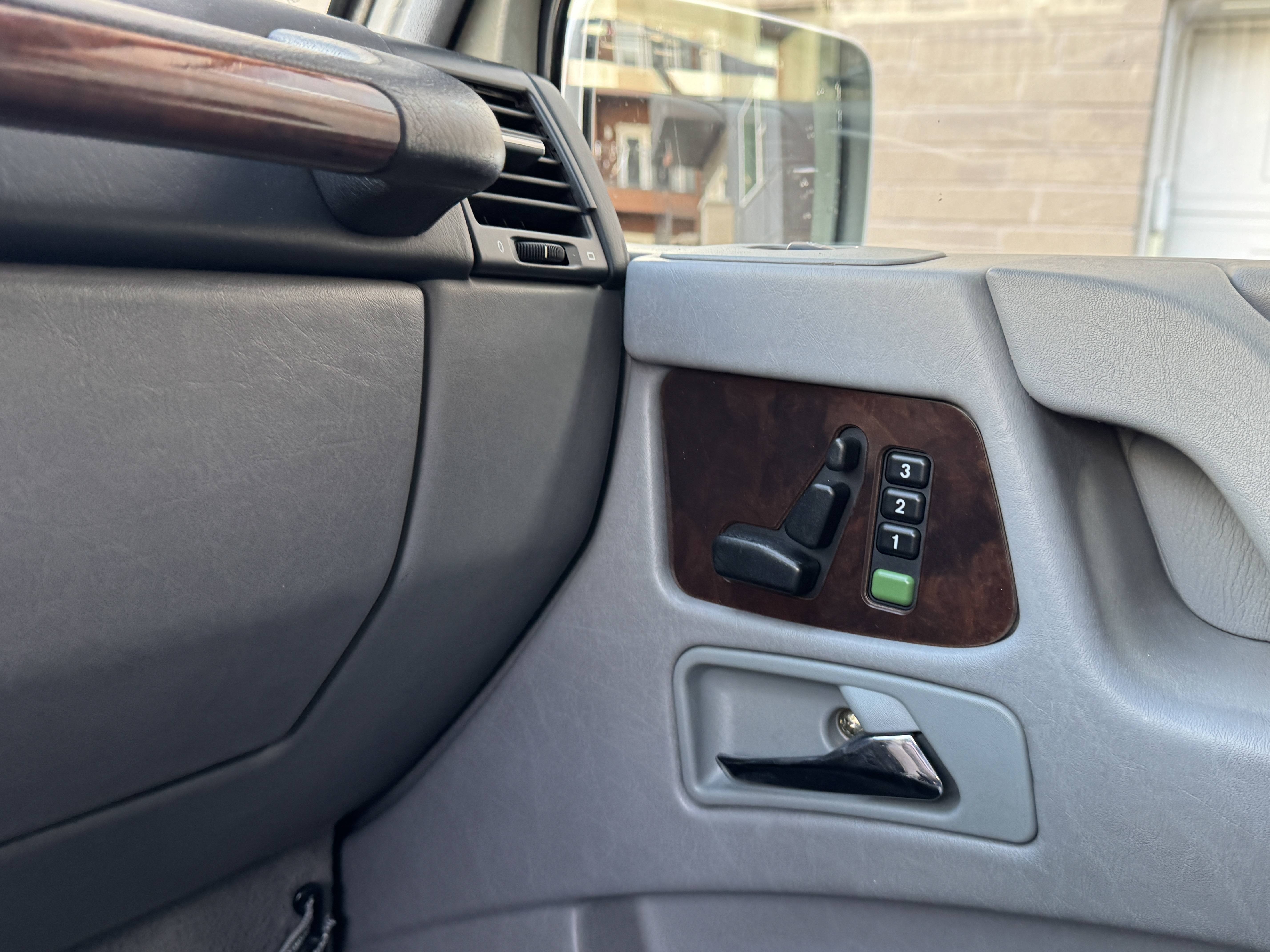 2002 Mercedes-Benz G-Class Base - Photo 29
