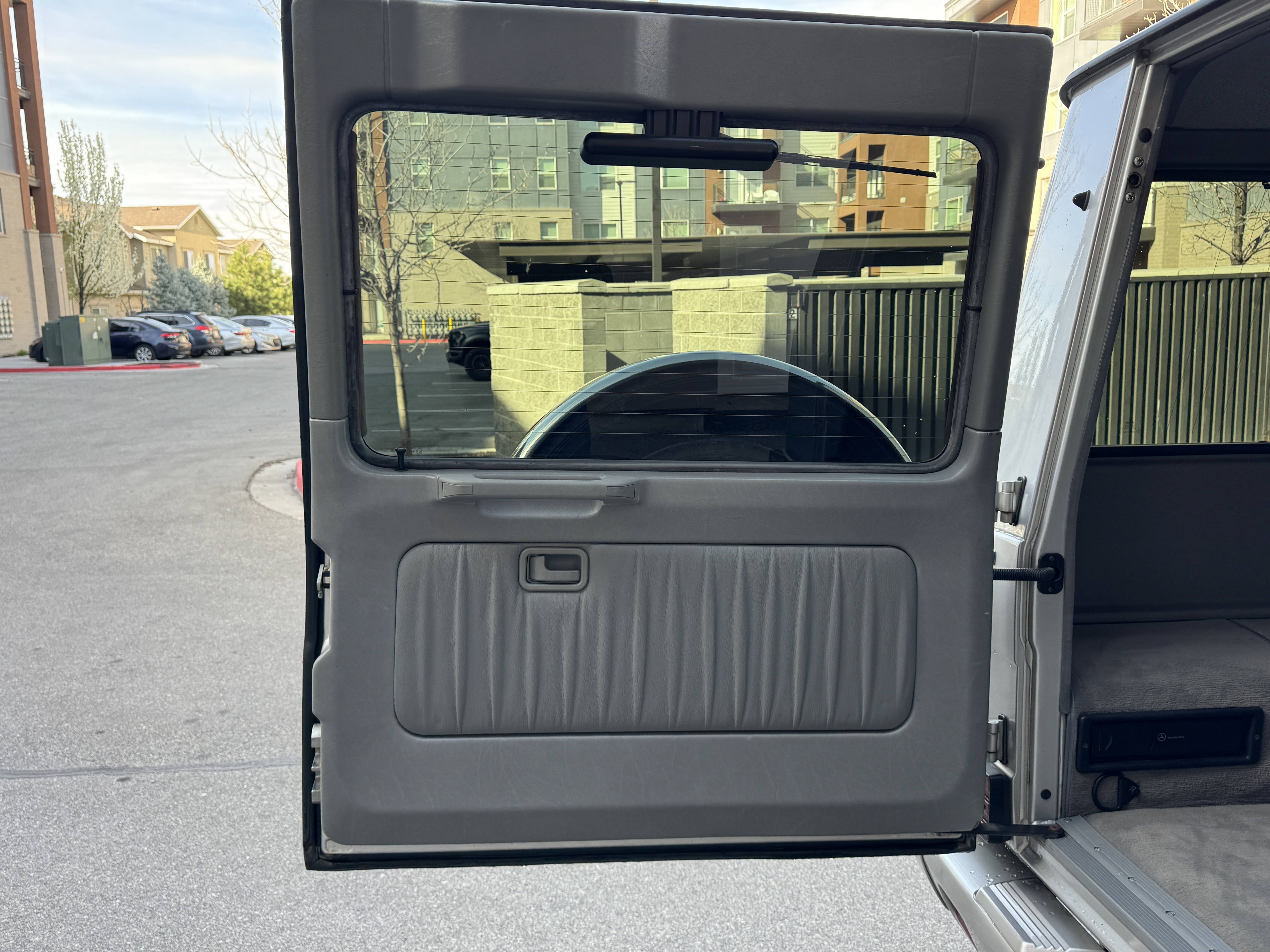 2002 Mercedes-Benz G-Class Base - Photo 39