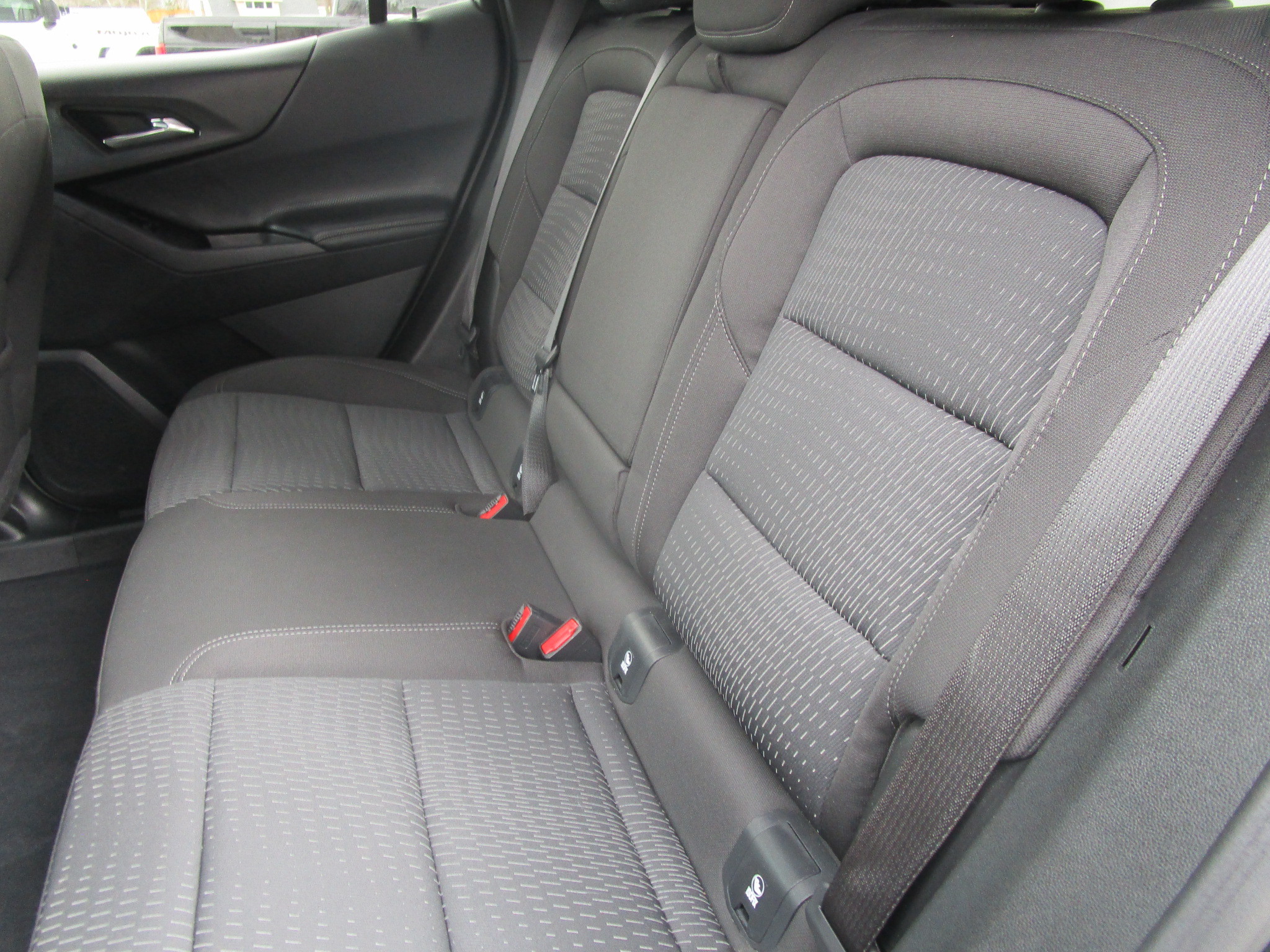2025 Chevrolet Equinox LT - Photo 9