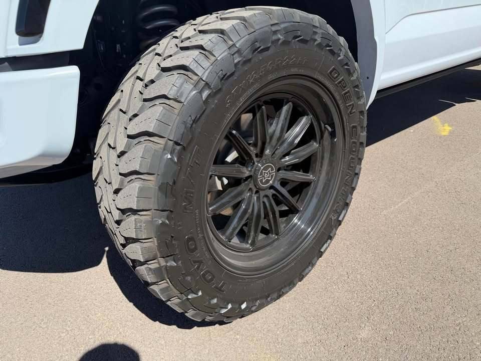 2025 Ford F-150 Raptor - Photo 12