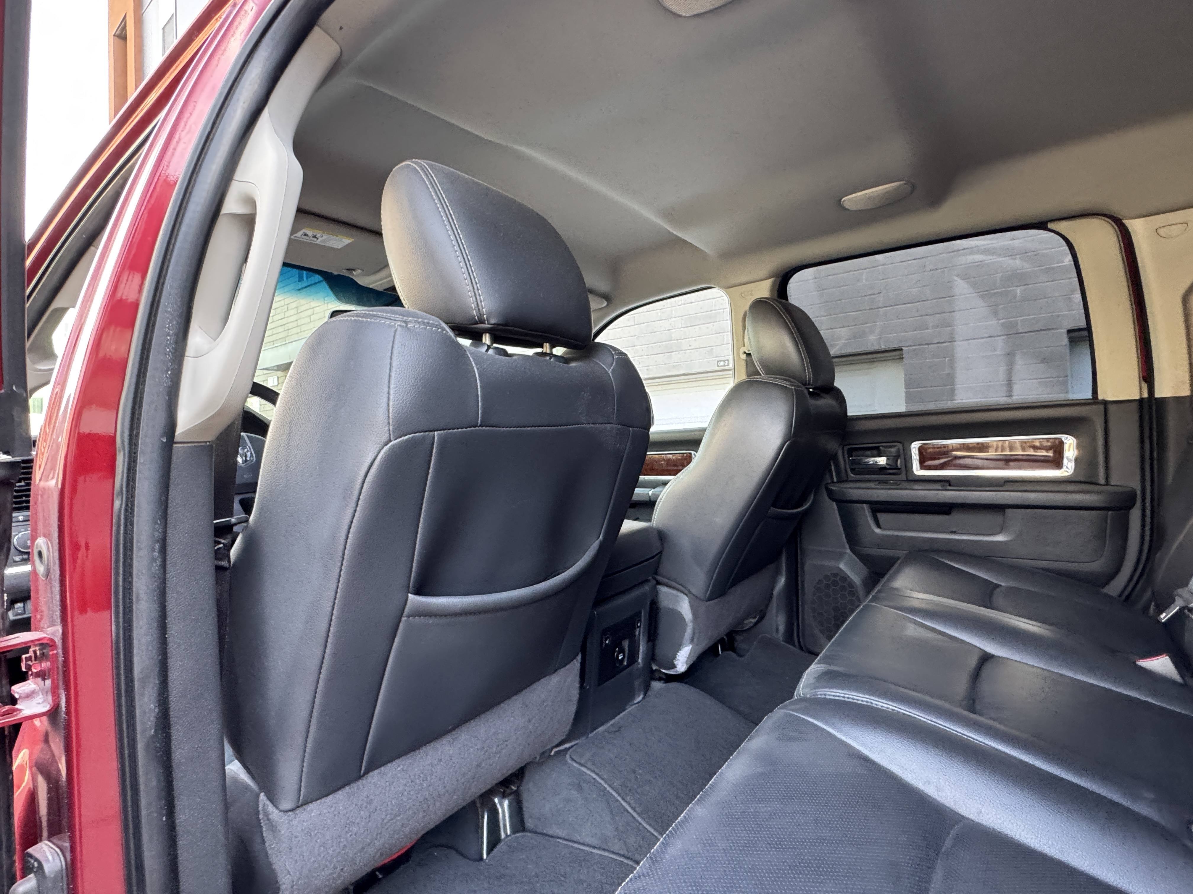 2011 RAM Ram 2500 Pickup Laramie - Photo 37