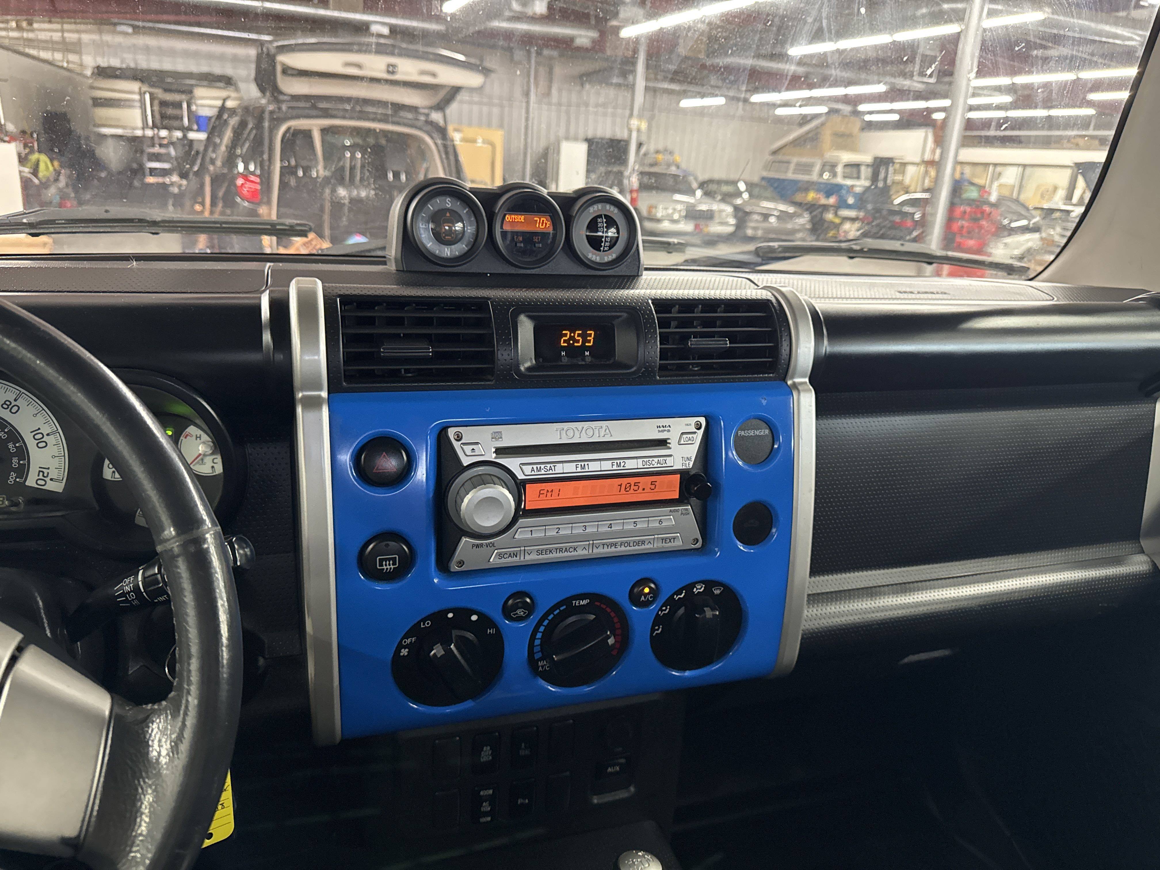 2007 Toyota FJ Cruiser Base - Photo 6