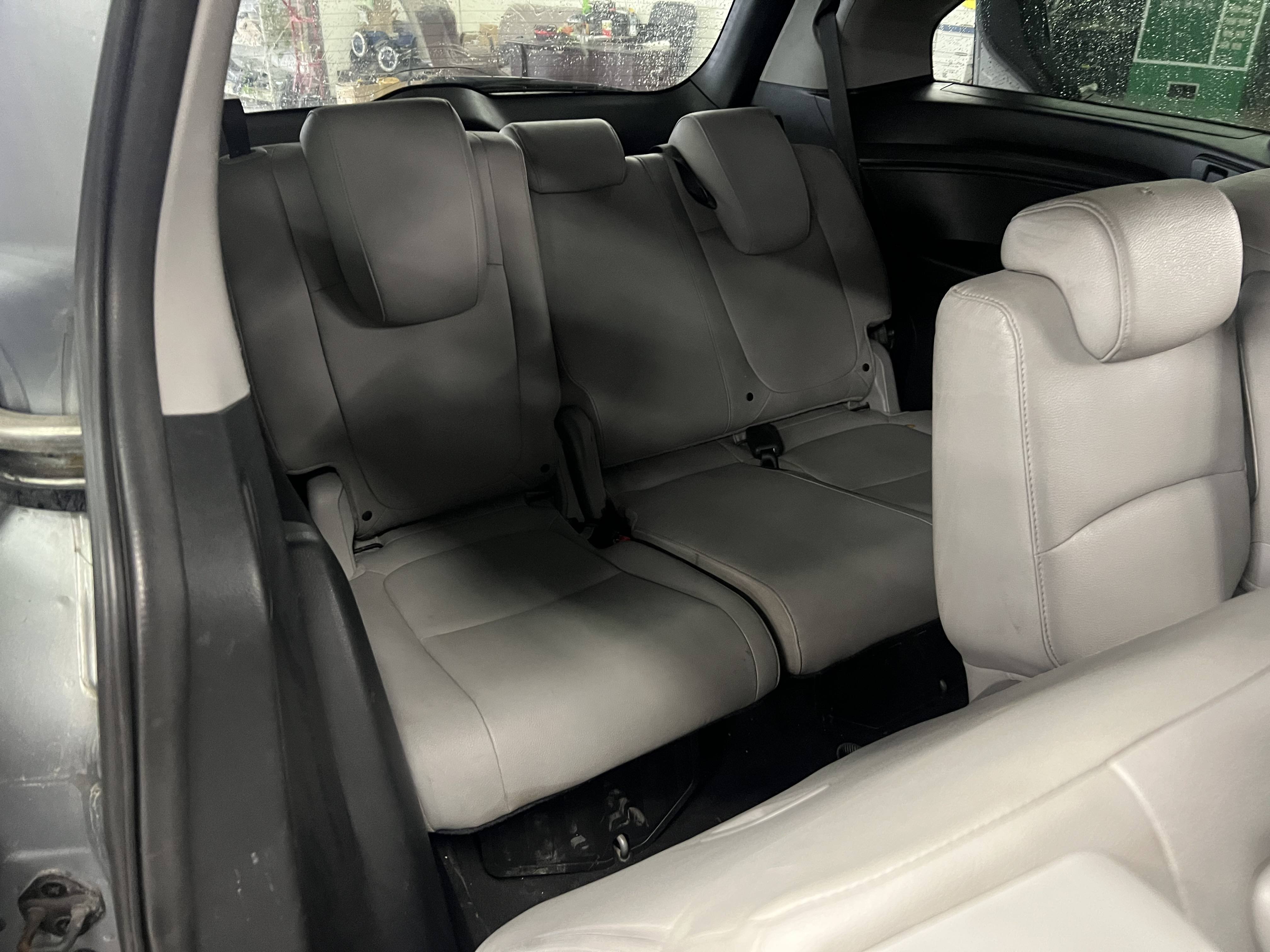2018 Honda Odyssey EX-L - Photo 9