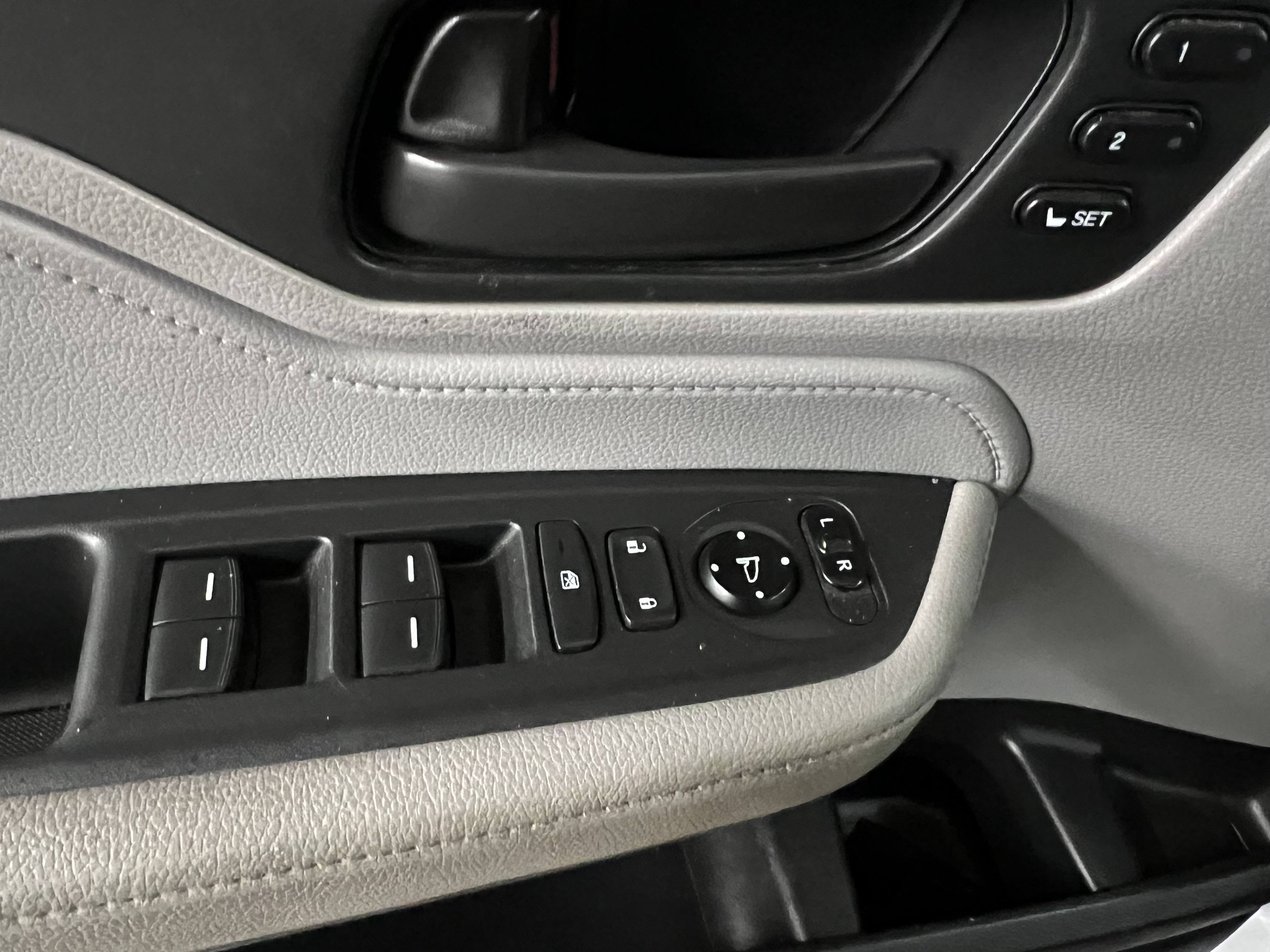 2018 Honda Odyssey EX-L - Photo 15