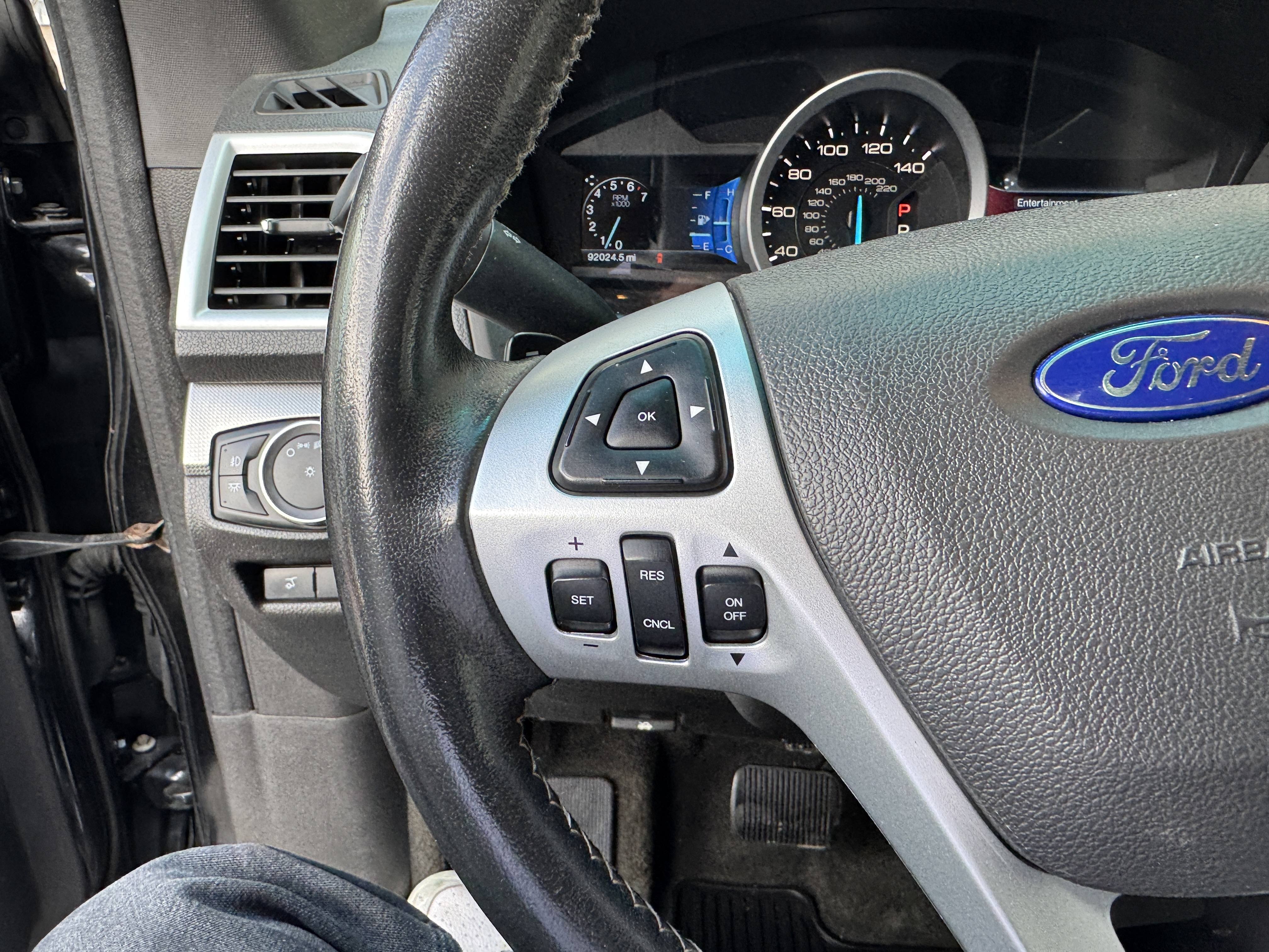 2014 Ford Explorer Sport - Photo 22
