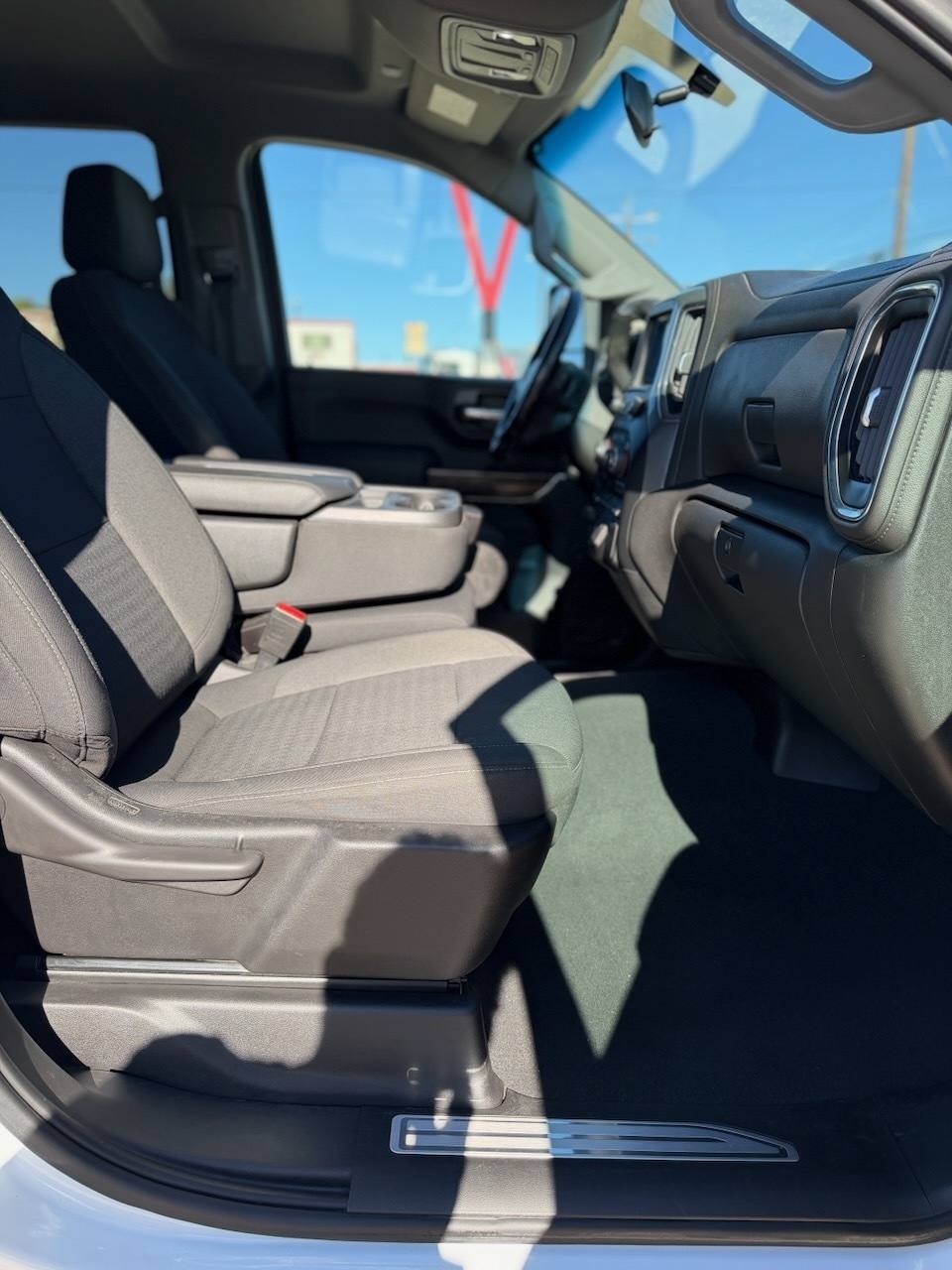 2023 Chevrolet Silverado 2500HD LT - Photo 16