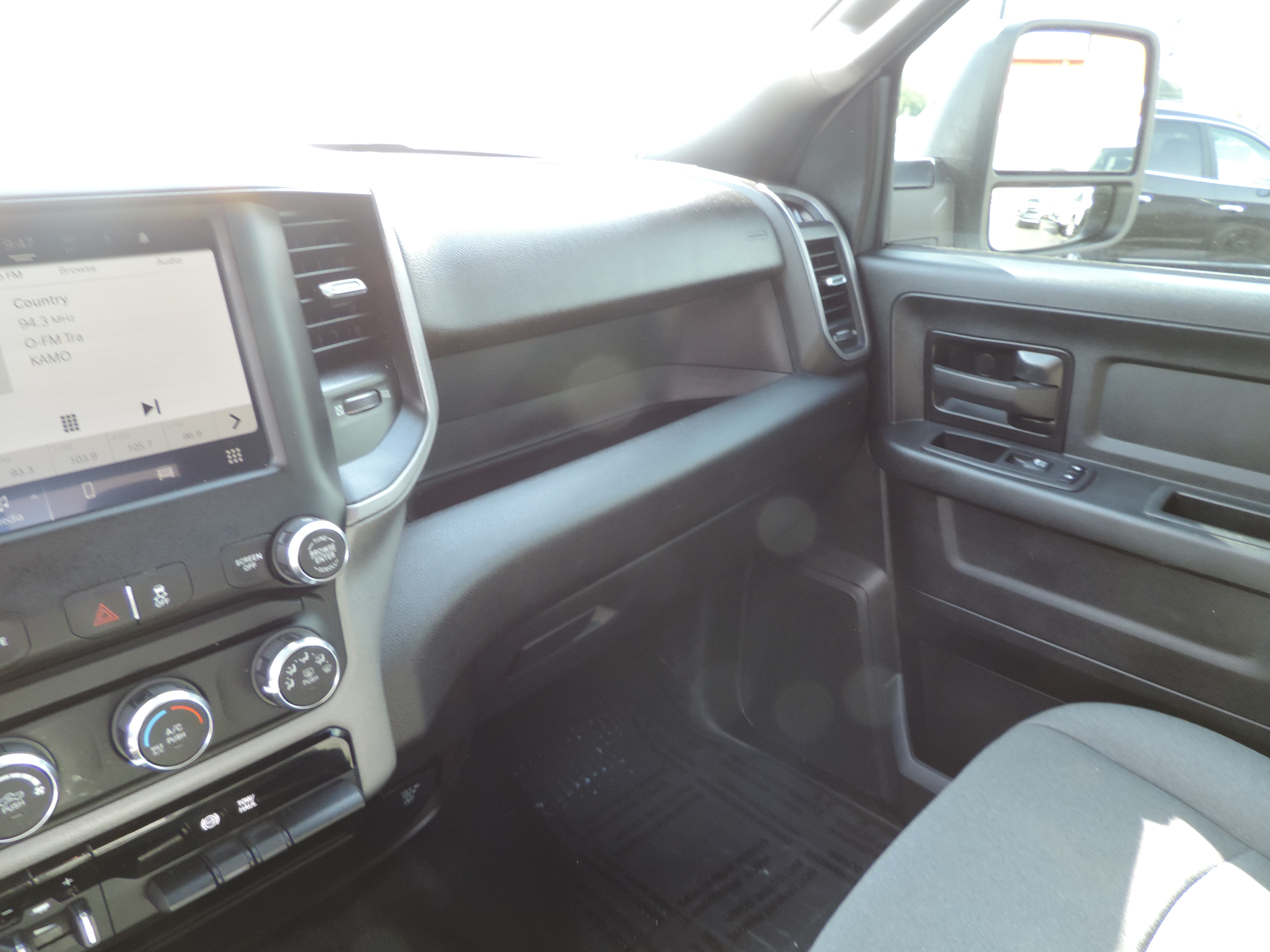 2024 RAM Ram 3500 Pickup Tradesman - Photo 11