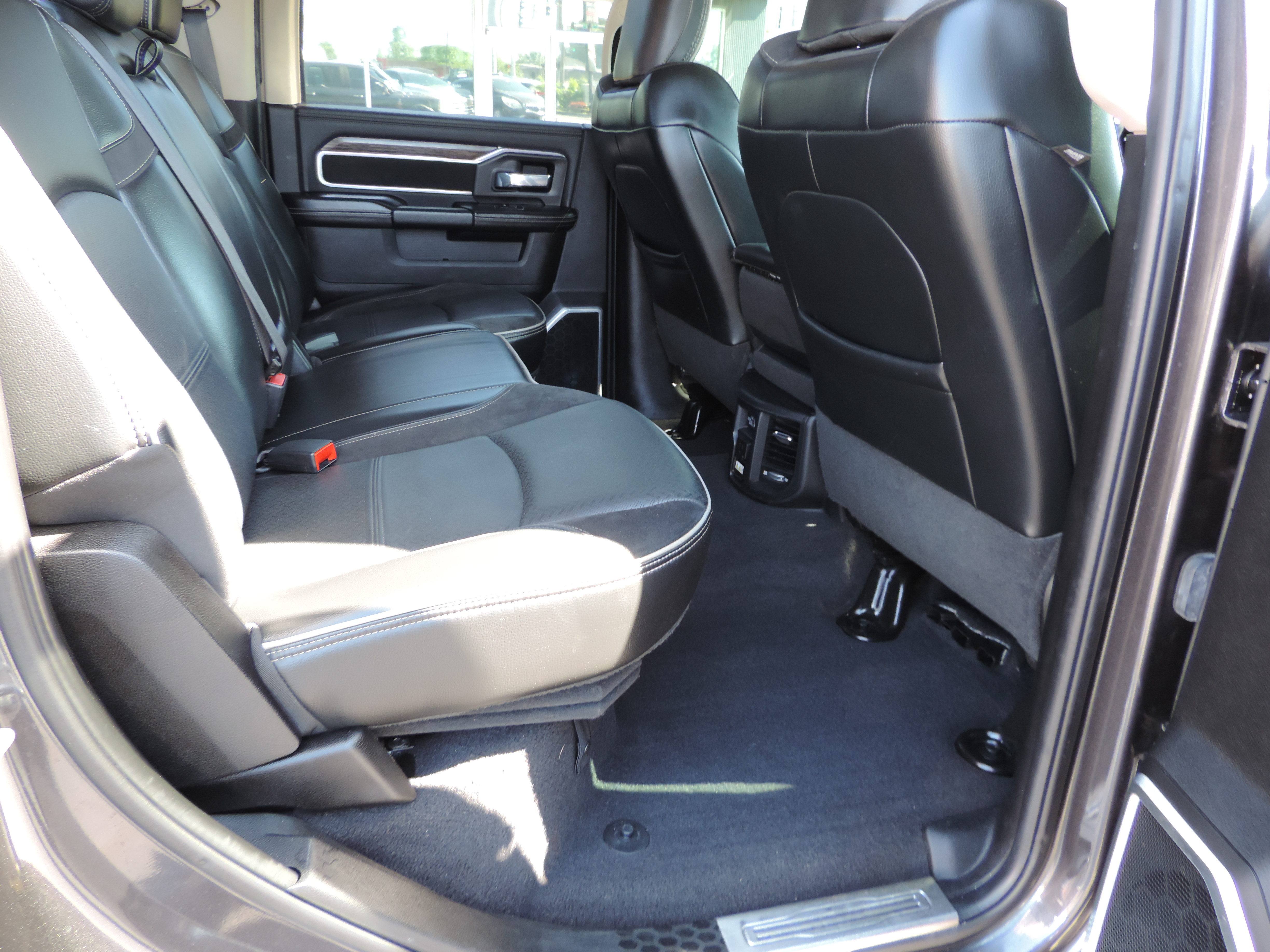 2021 RAM Ram 2500 Pickup Laramie - Photo 18